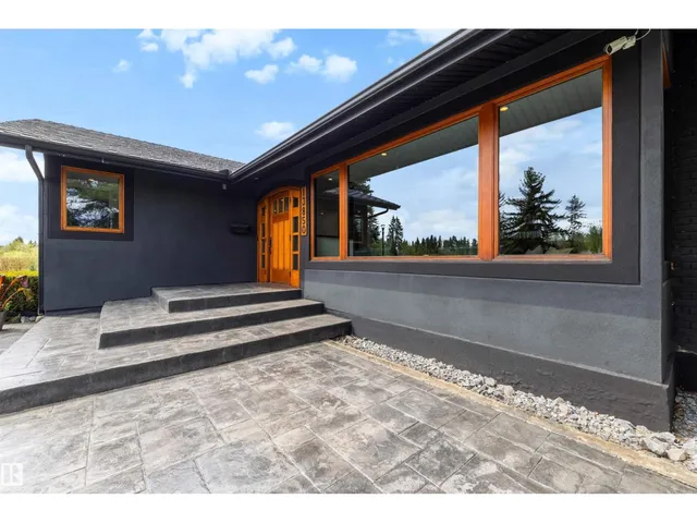 13850 RAVINE DR, Edmonton 3