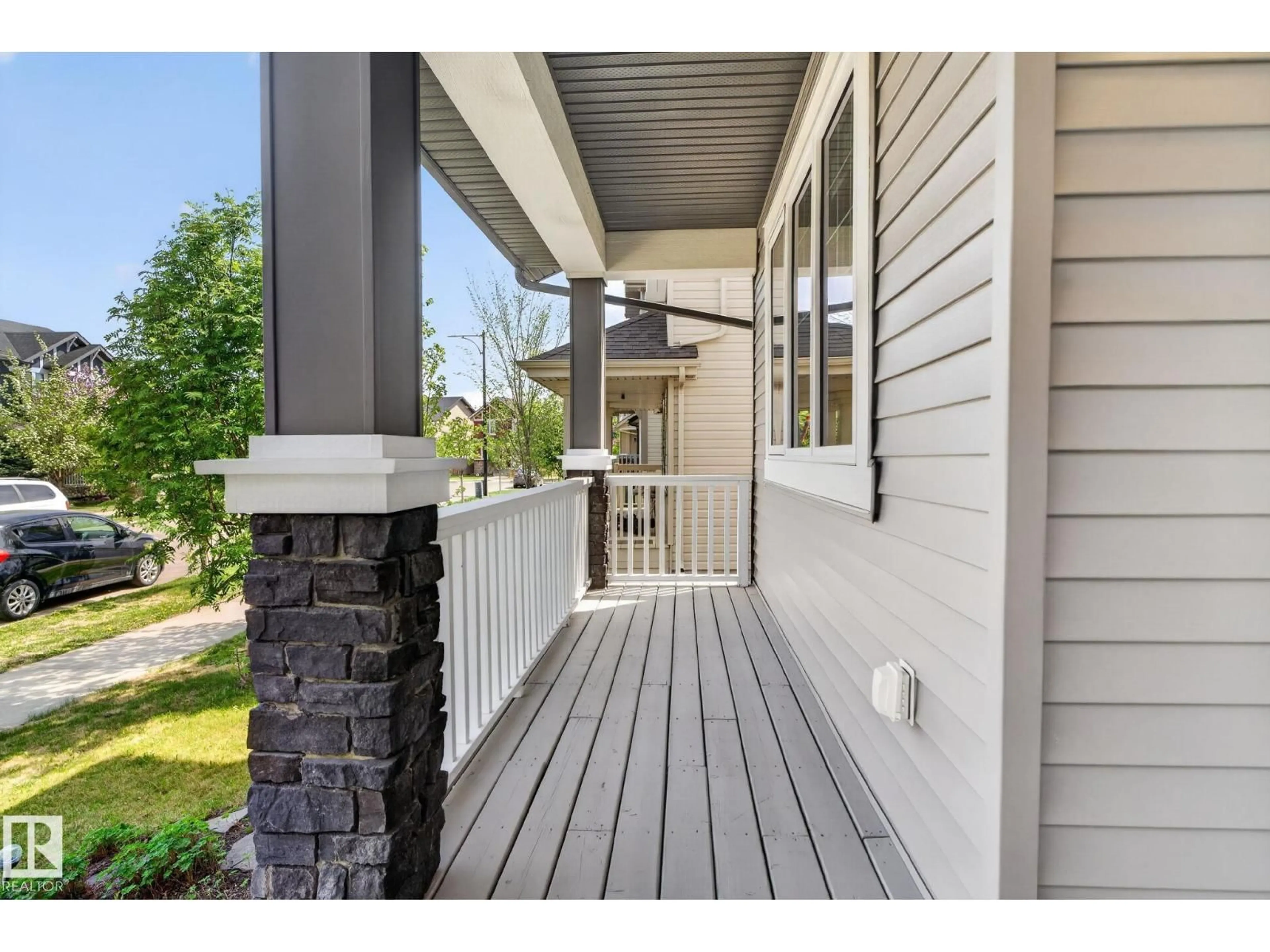 Home with vinyl exterior material, street for 3456 CUTLER CR, Edmonton Alberta T6W2B3