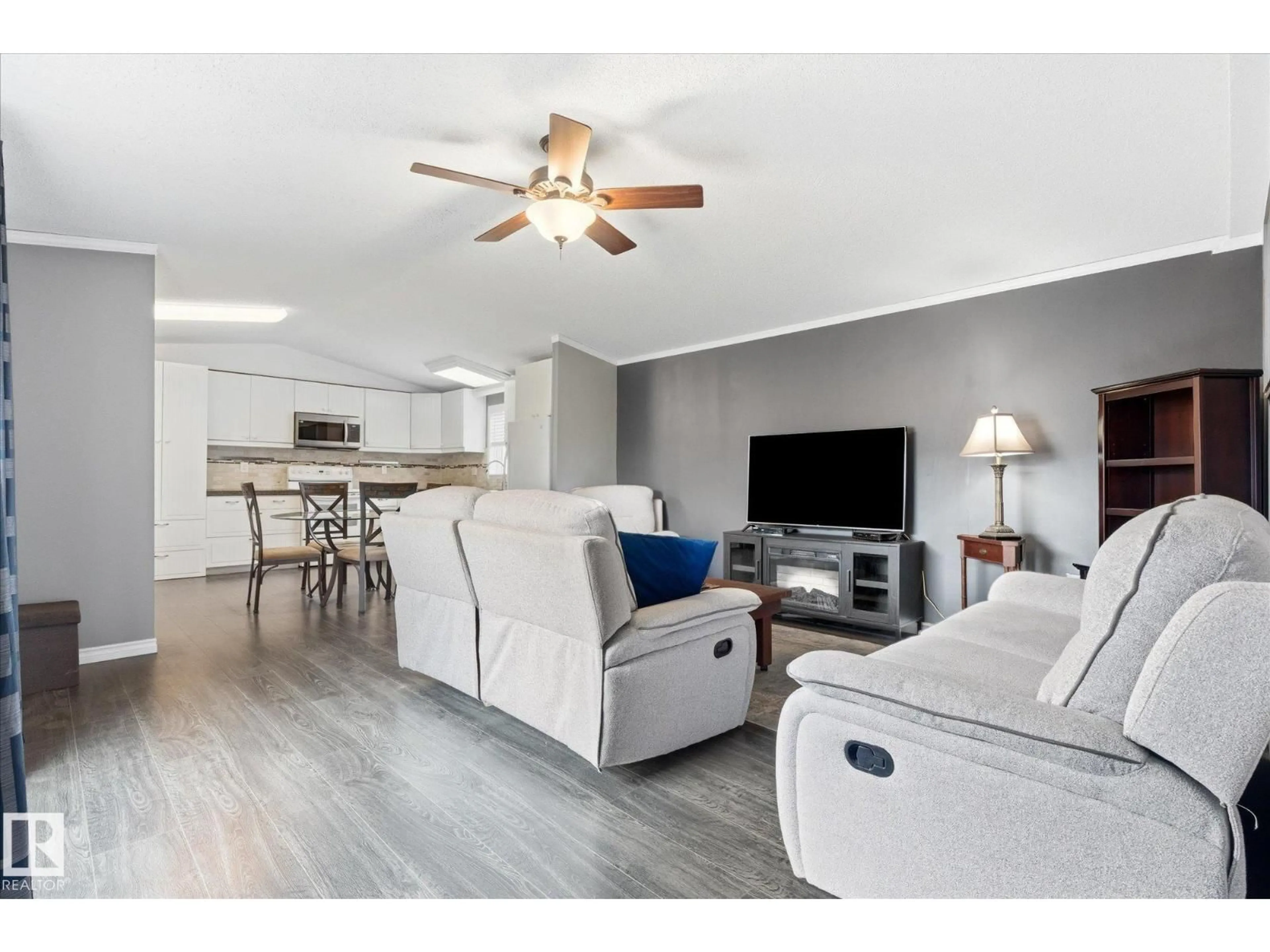 Living room with furniture, unknown for 97 - 3400 48 ST, Stony Plain Alberta T7Z1S1
