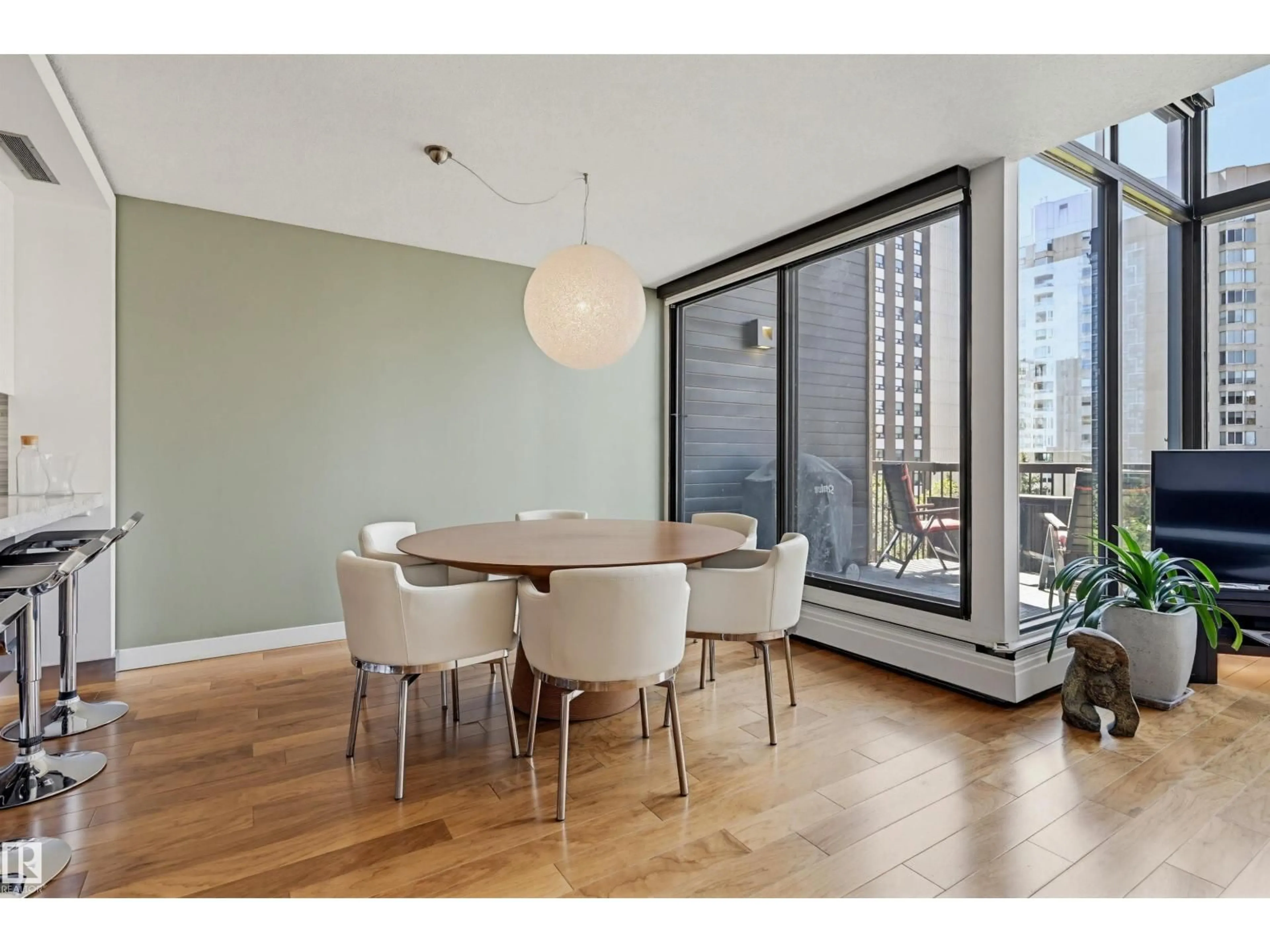 Dining room, wood/laminate floor for 10045 - 806 118 ST, Edmonton Alberta T5K2K2