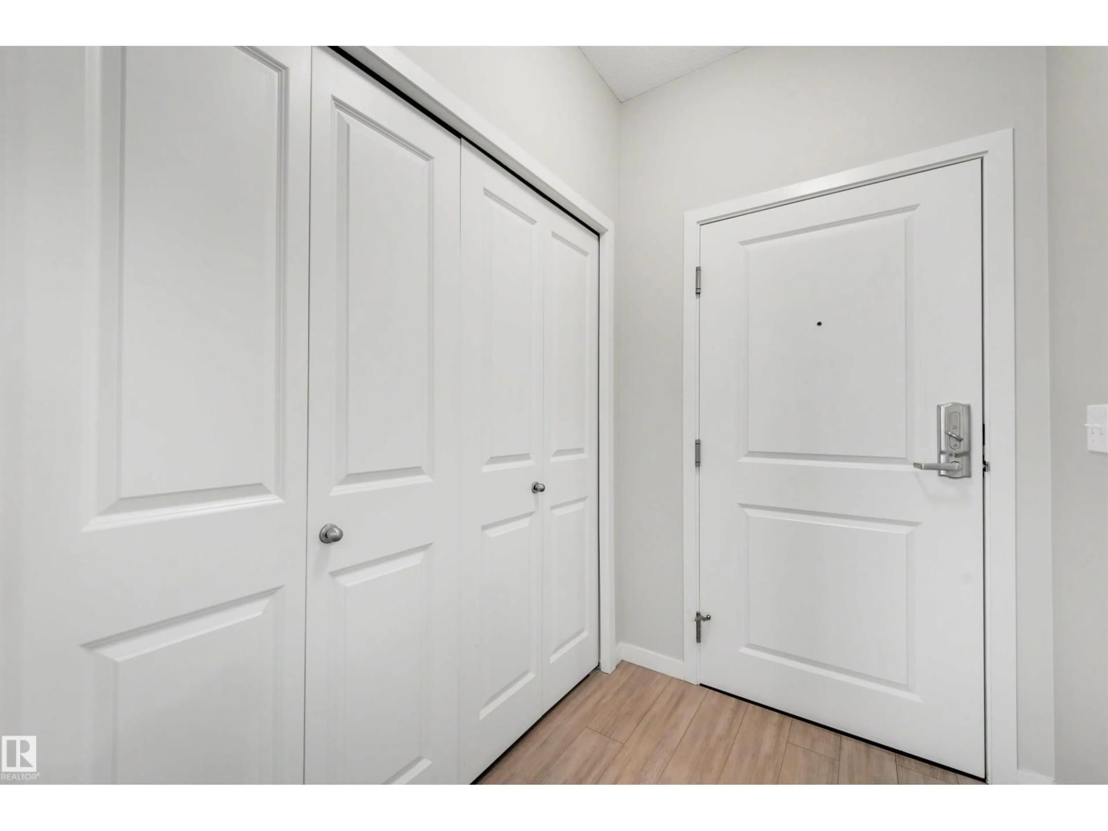 Indoor entryway for 1818 - 437 RUTHERFORD RD, Edmonton Alberta T6W2K6