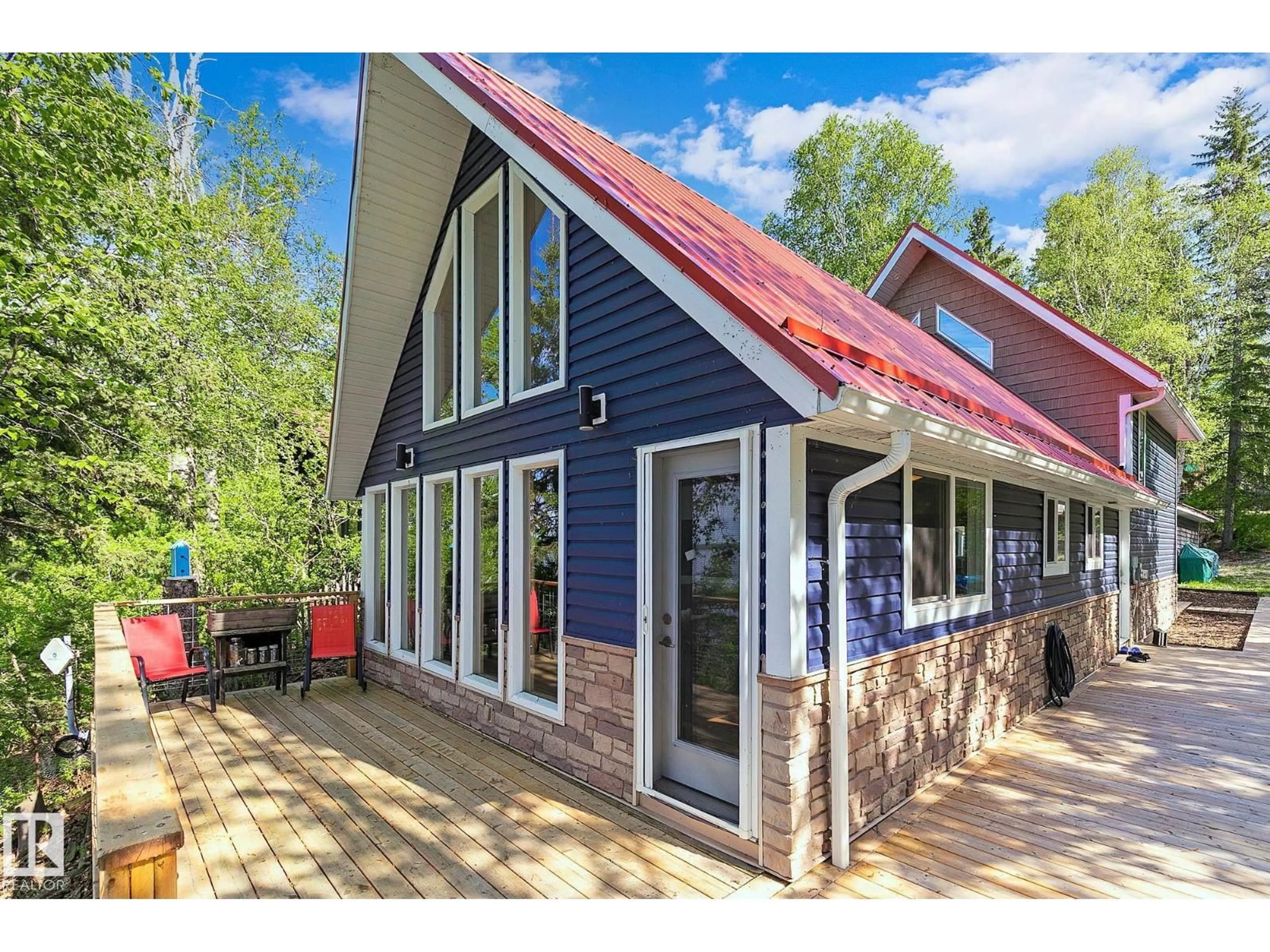 Home with brick exterior material, unknown for 16 WILLOW AV, Rural Lac Ste. Anne County Alberta T0E0L0