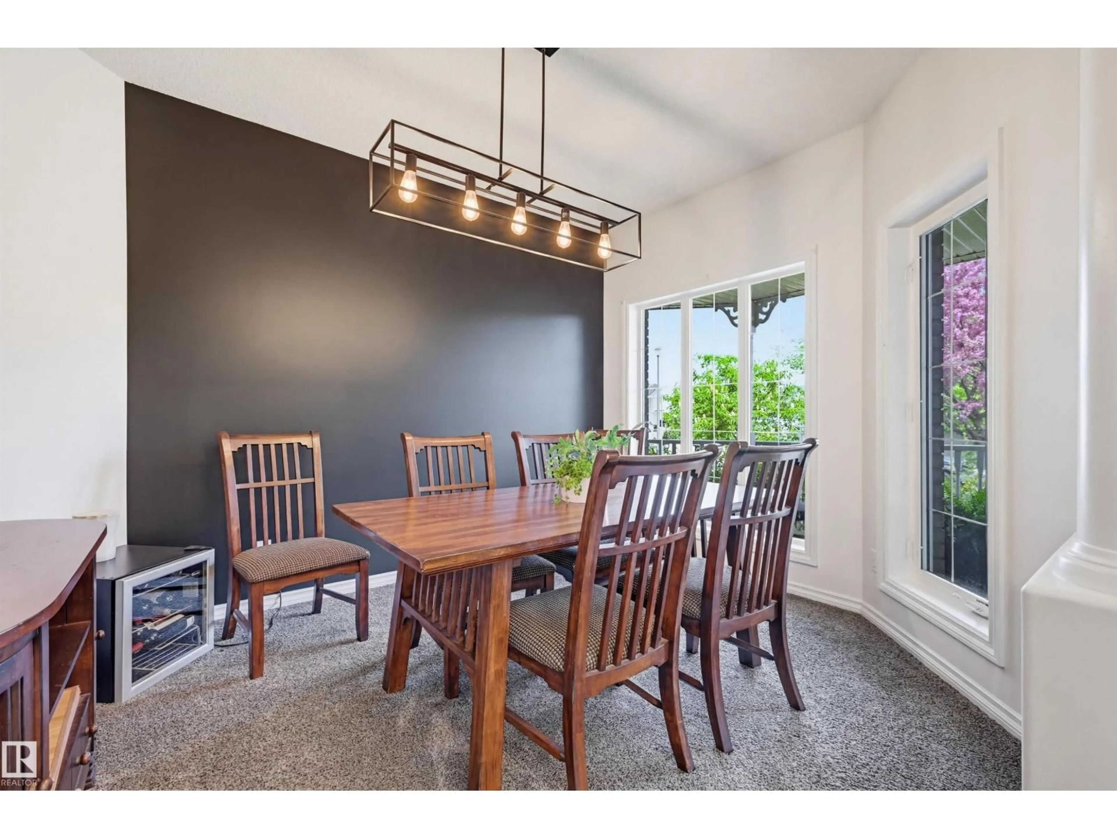 Dining room, wood/laminate floor for NW - 927 HAMPTON CO, Edmonton Alberta T6R2S2
