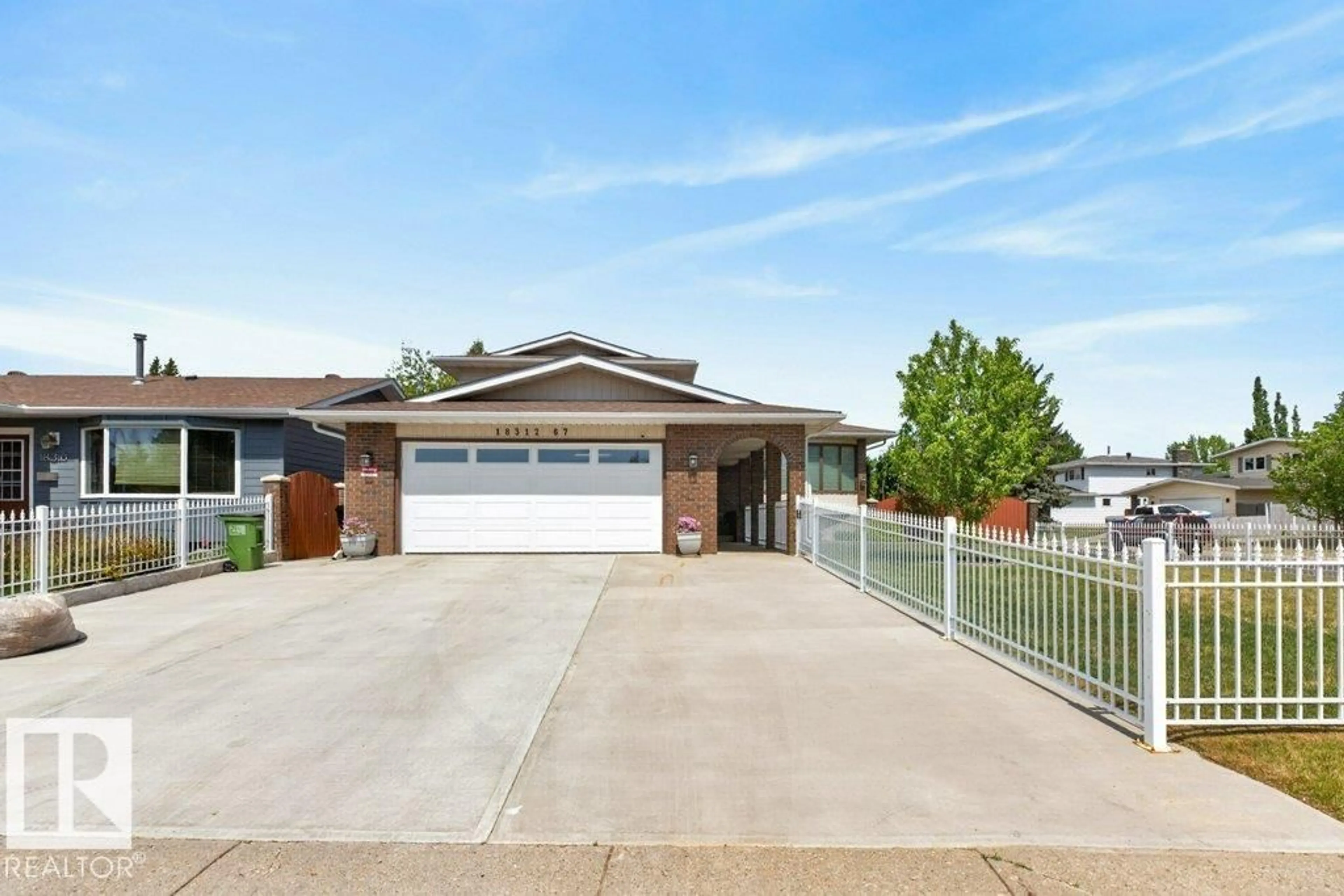 Unknown for 18312 67 AV, Edmonton Alberta T5T2H8