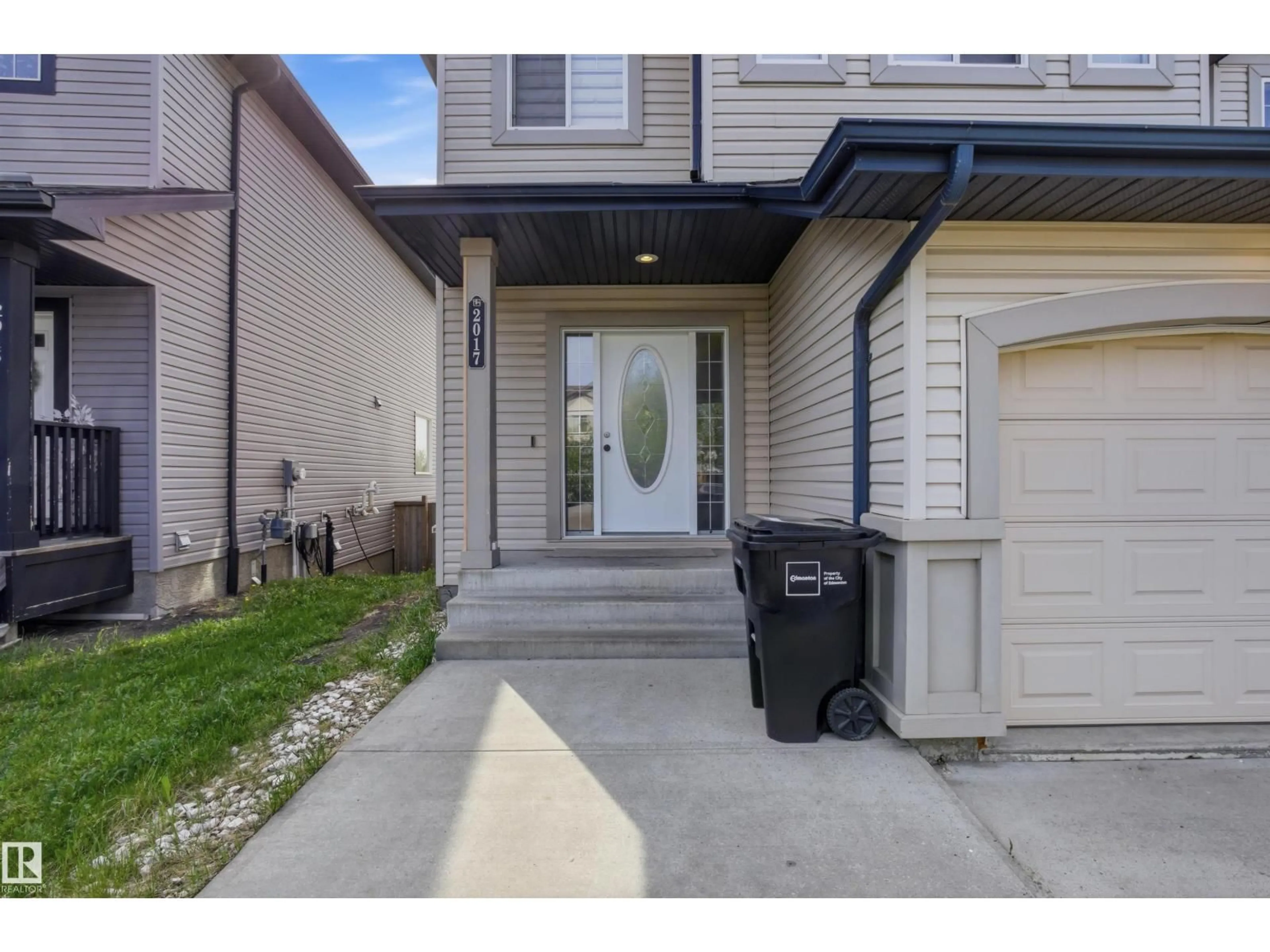 Unknown for SW - 2017 118 ST, Edmonton Alberta T6W0E4