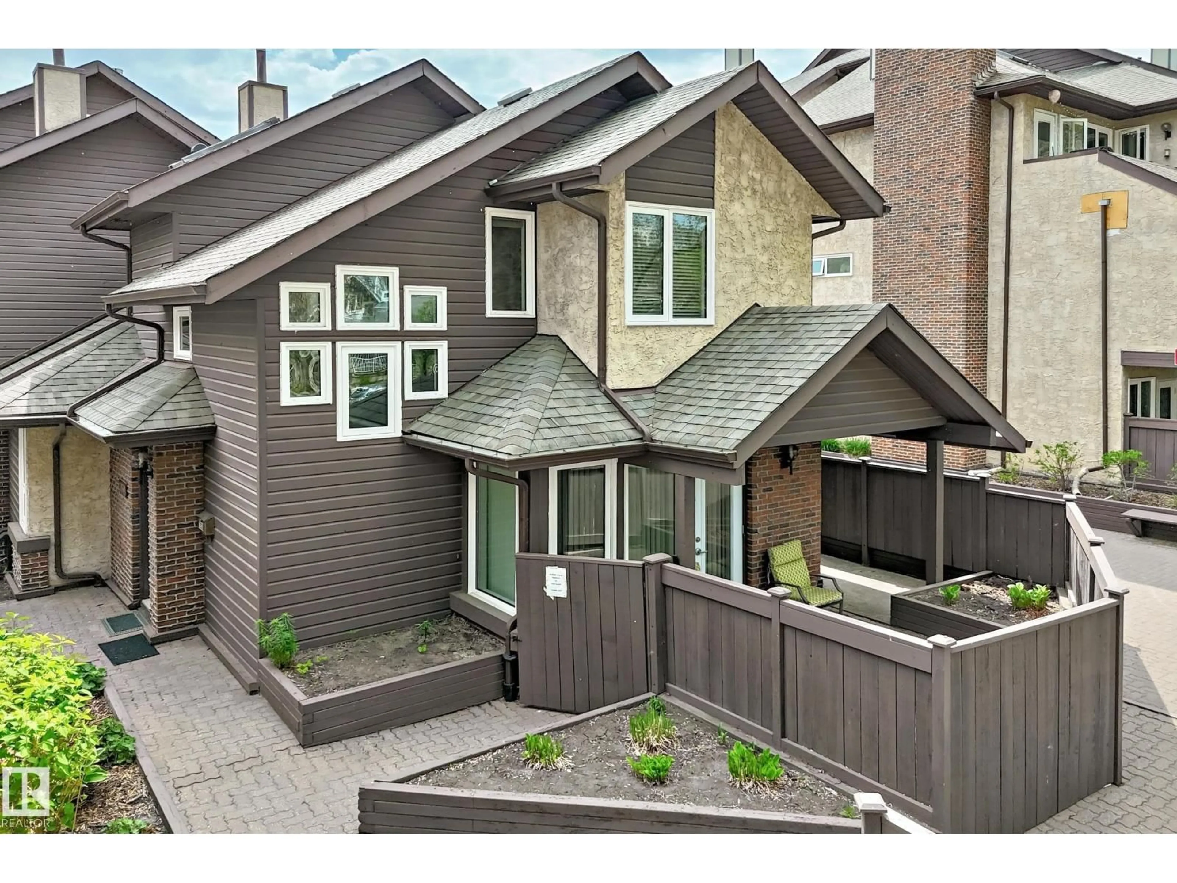 Home with brick exterior material, street for 7930 111 ST, Edmonton Alberta T6G2R2