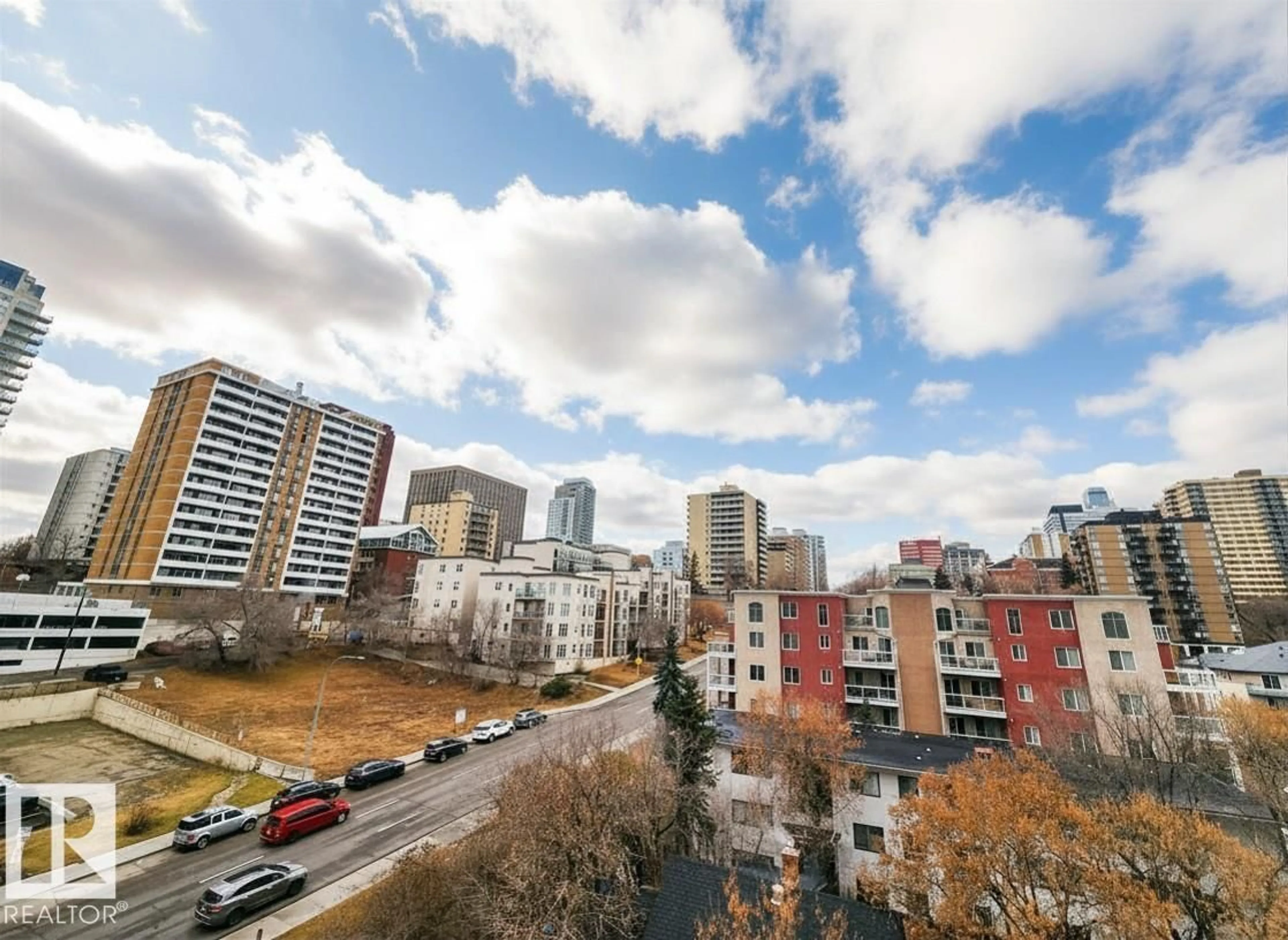 A pic from outside/outdoor area/front of a property/back of a property/a pic from drone, city buildings view from balcony for 603 - 9707 105 ST, Edmonton Alberta T5K2Y4