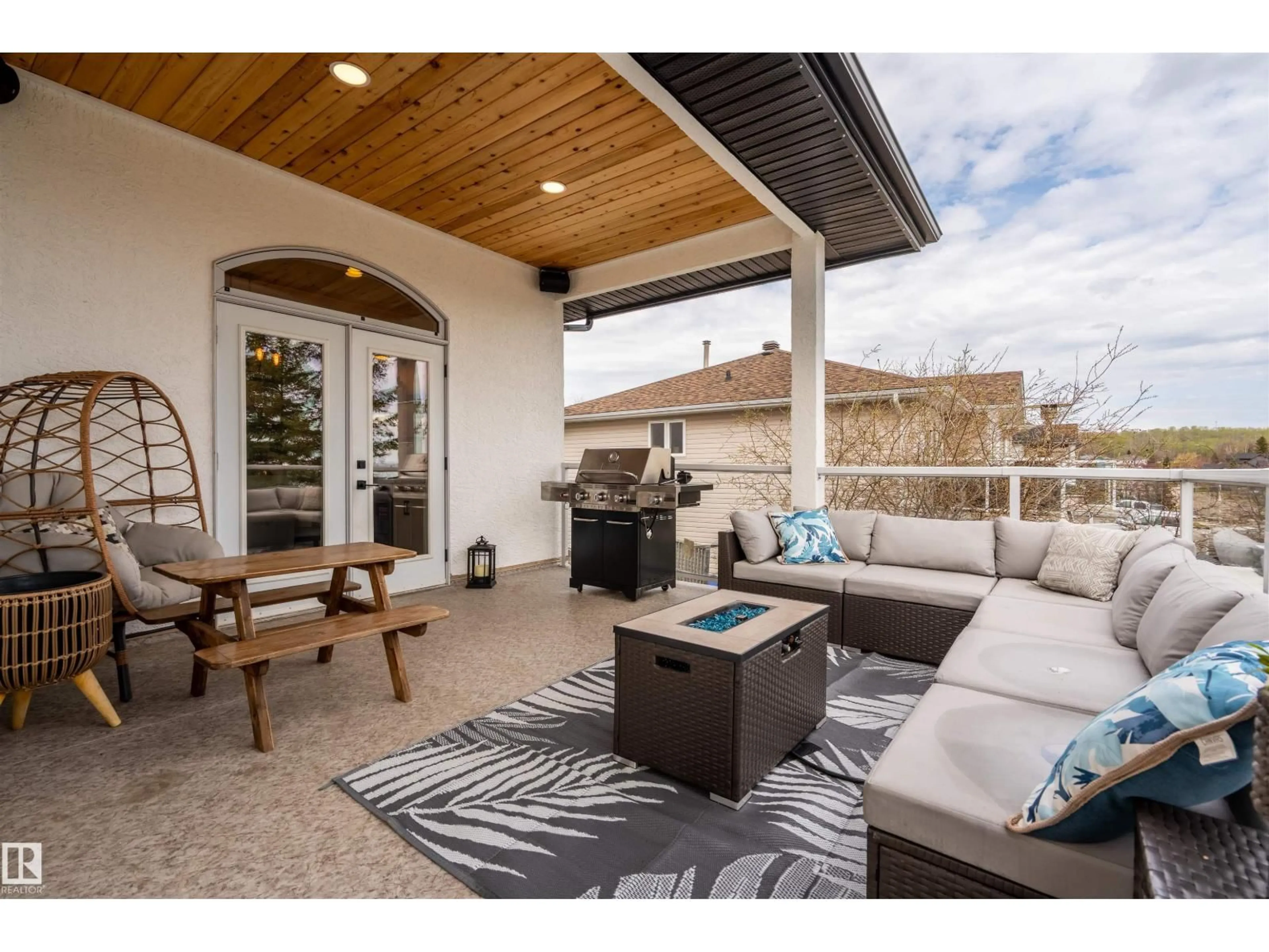 Patio, street for 711 BEACH AV, Cold Lake Alberta T9M1K7