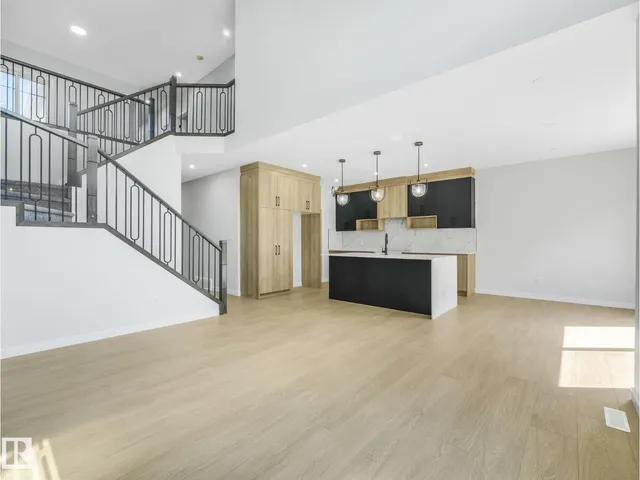 1717 CROSSBILL LO, Edmonton 4