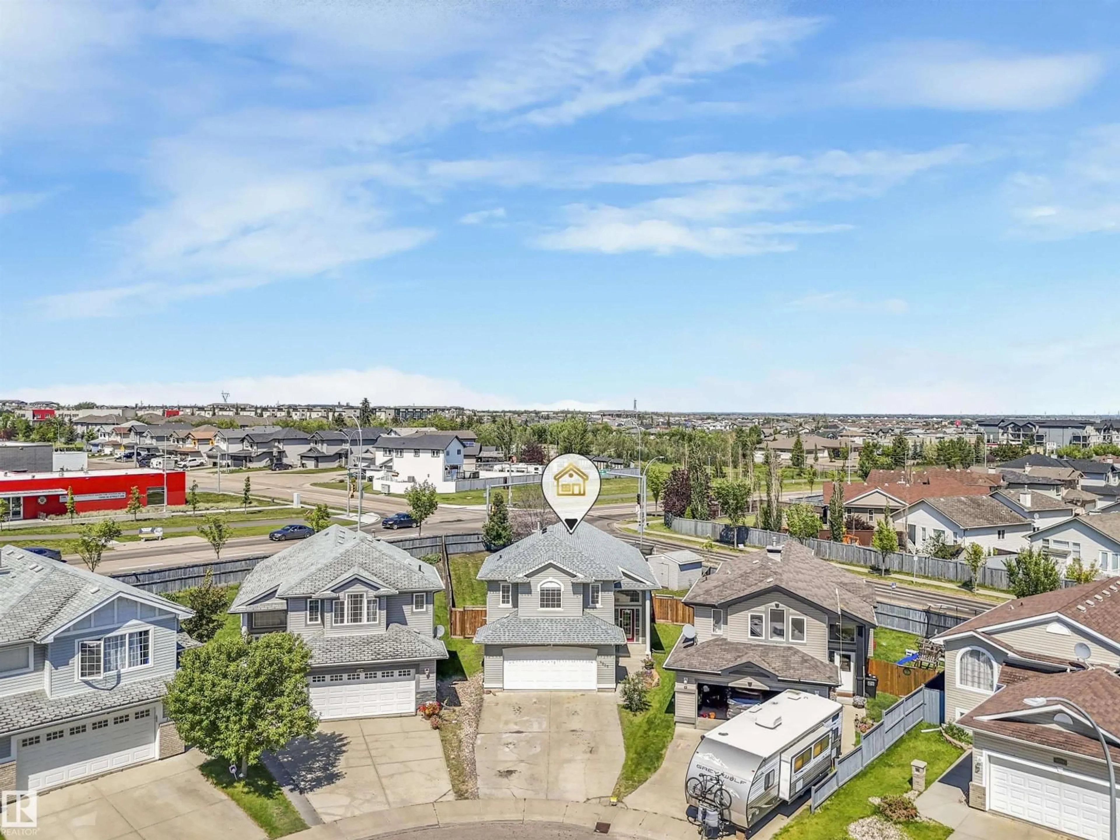 A pic from outside/outdoor area/front of a property/back of a property/a pic from drone, unknown for 4832 157 AV, Edmonton Alberta T5Y0B7