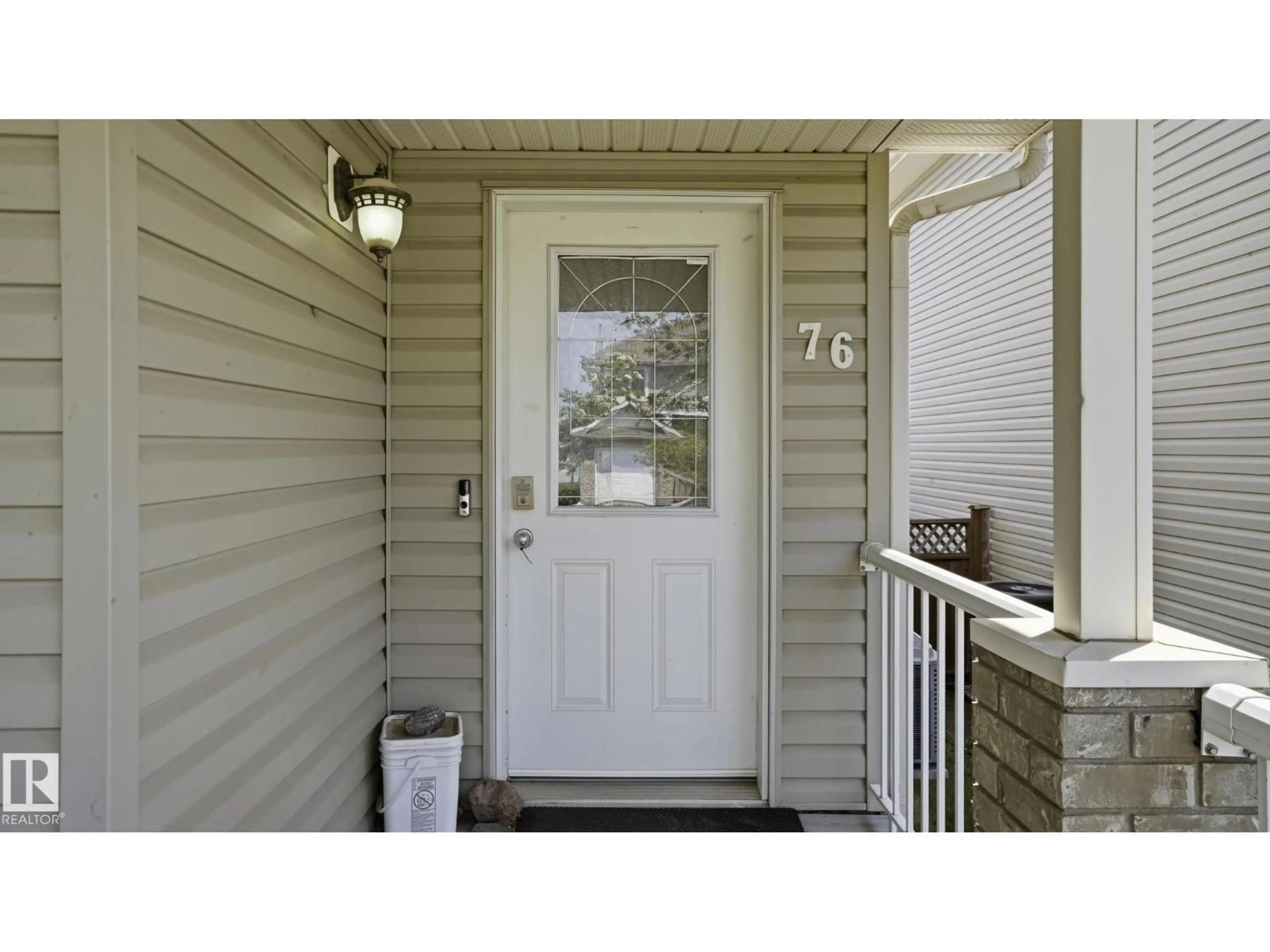 Indoor entryway for 76 VENTURA ST, Spruce Grove Alberta T7X4P6