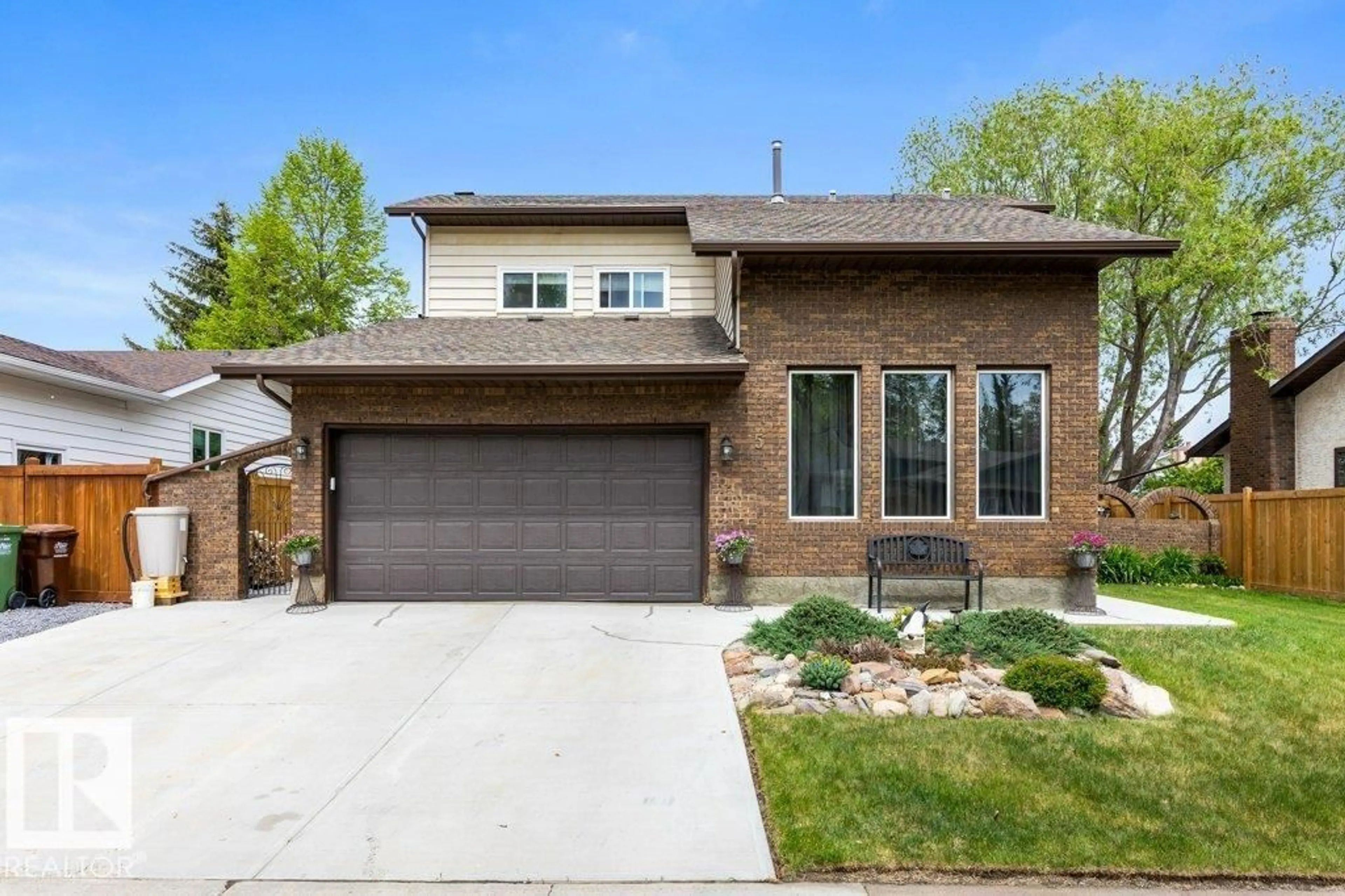 Home with brick exterior material, street for 5 PINERIDGE CR, St. Albert Alberta T8N4P3