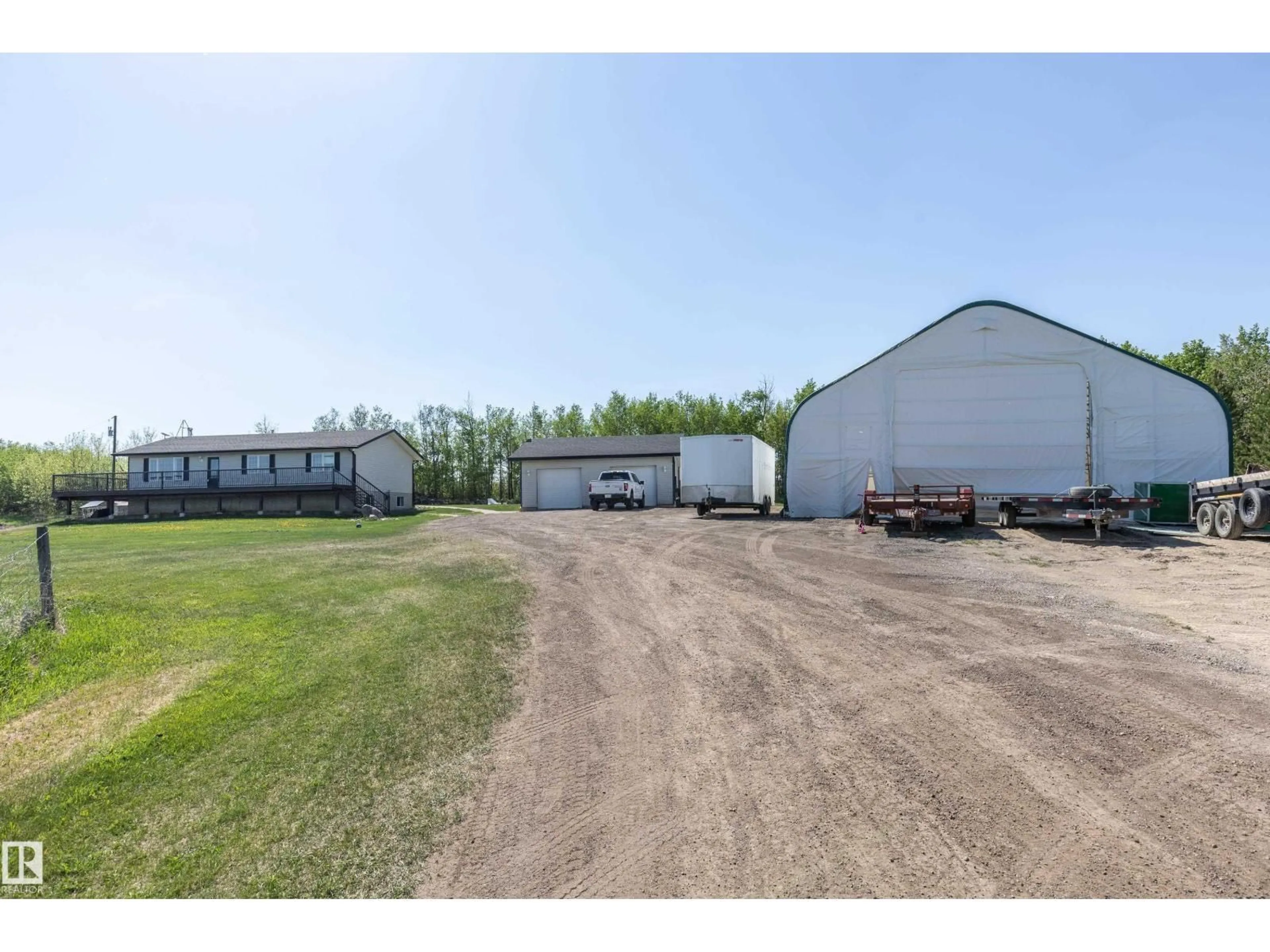 Unknown for 90 22111 TWP RD, Rural Leduc County Alberta T0B3M2