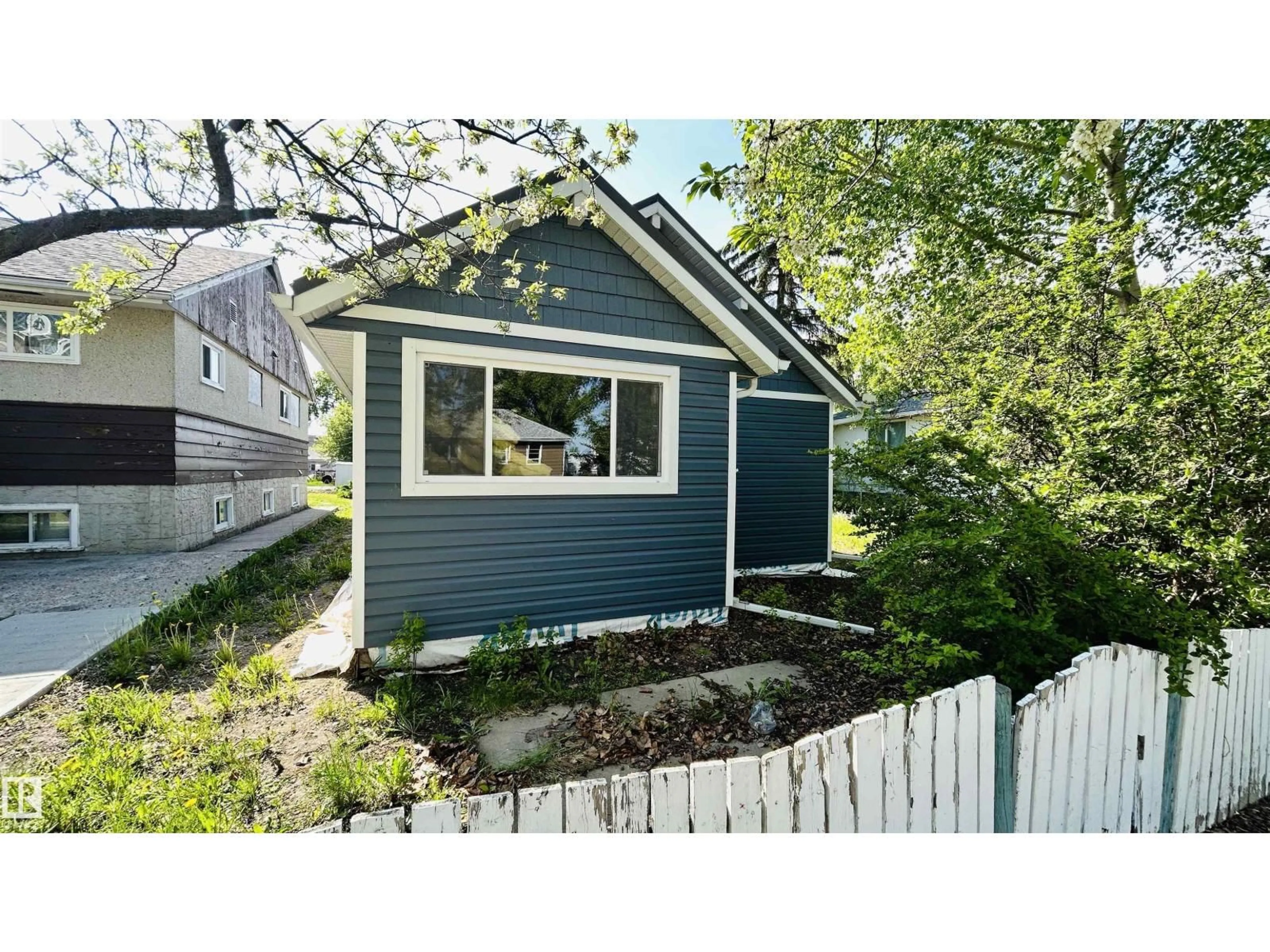 Shed for 5208 51 ST, Bonnyville Town Alberta T9N2E3