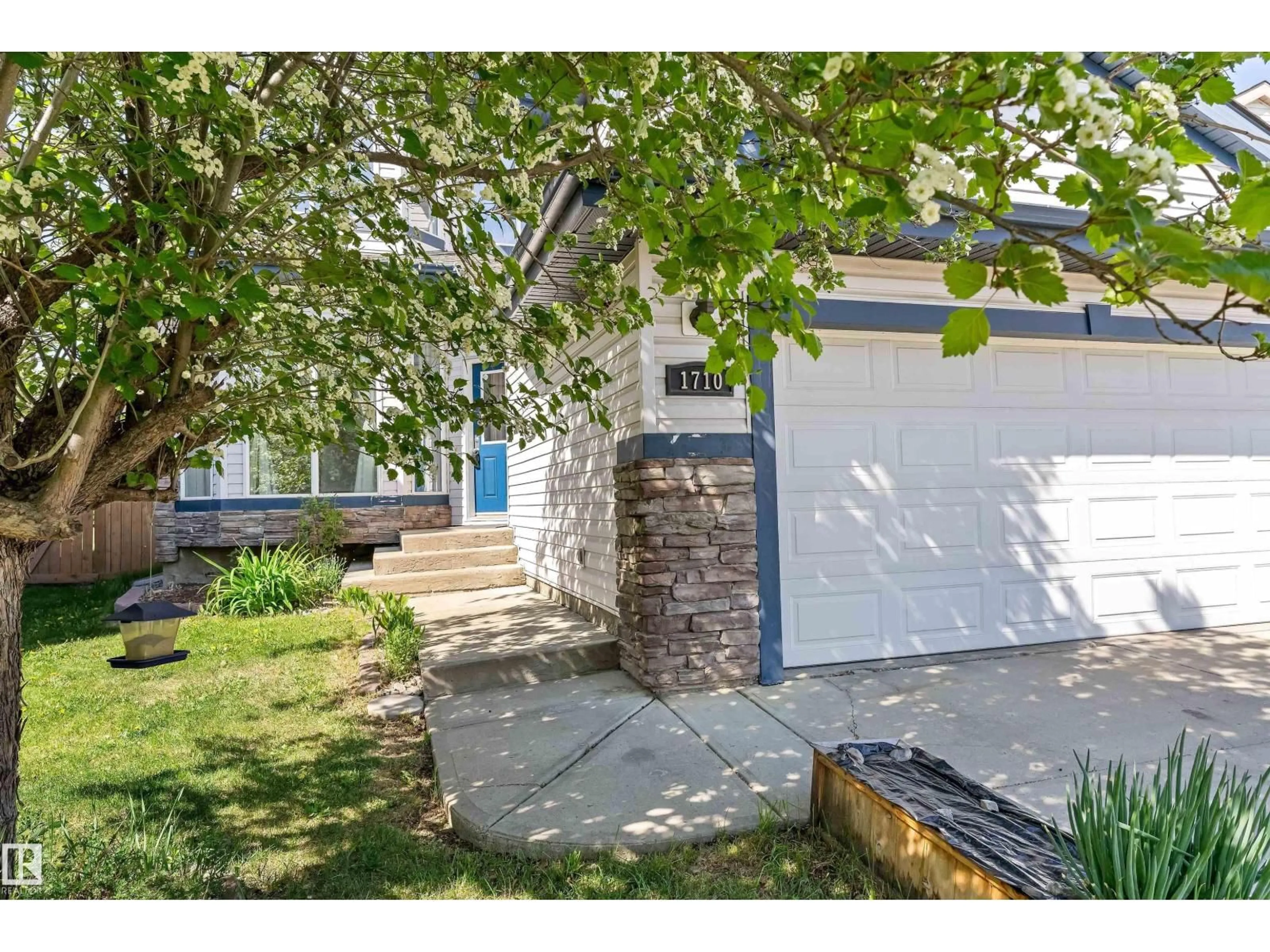 Unknown for 1710 HODGSON PL, Edmonton Alberta T6R3R6
