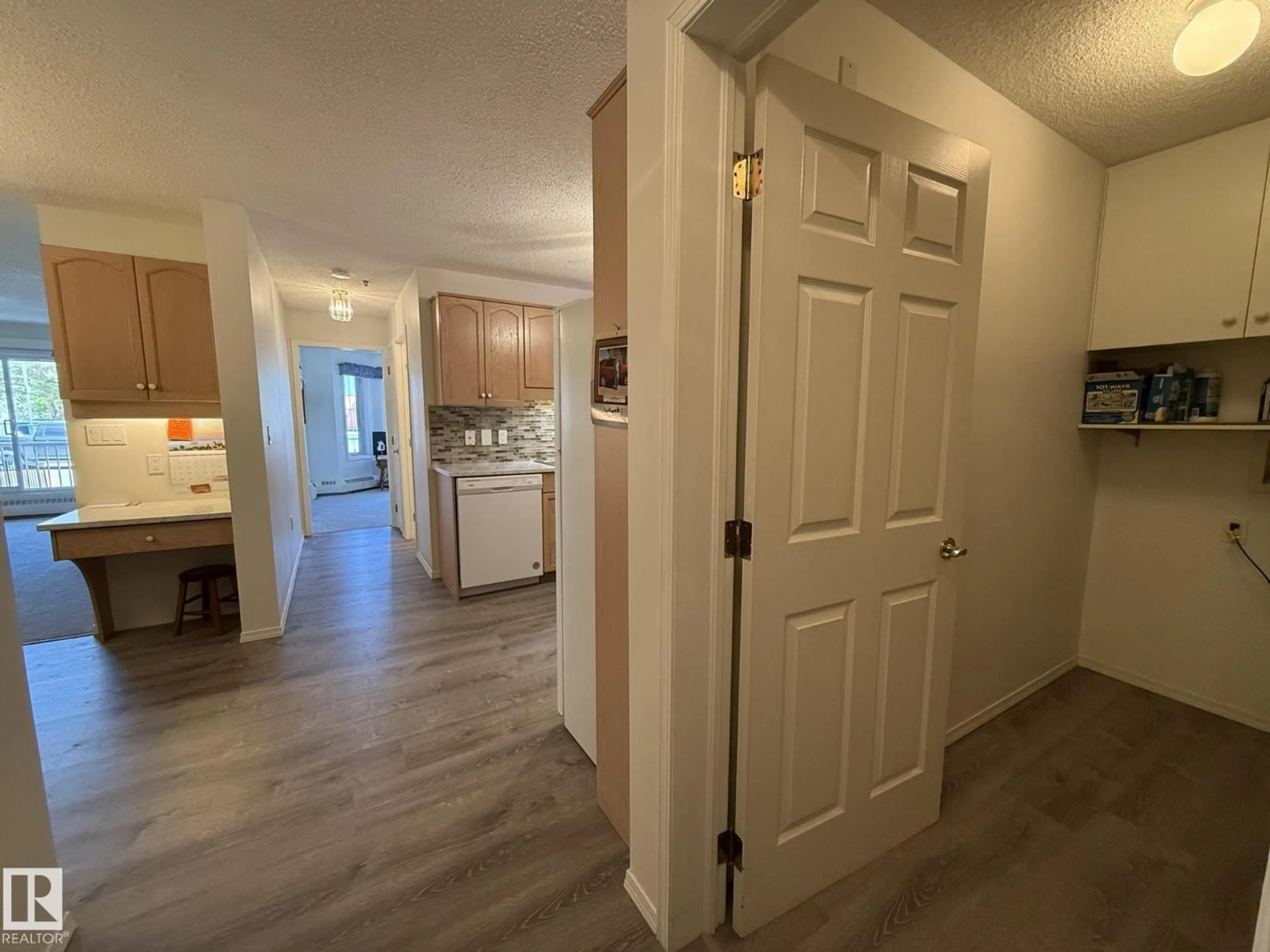 Unknown for #102 - 10903 21 AV, Edmonton Alberta T6J7A4