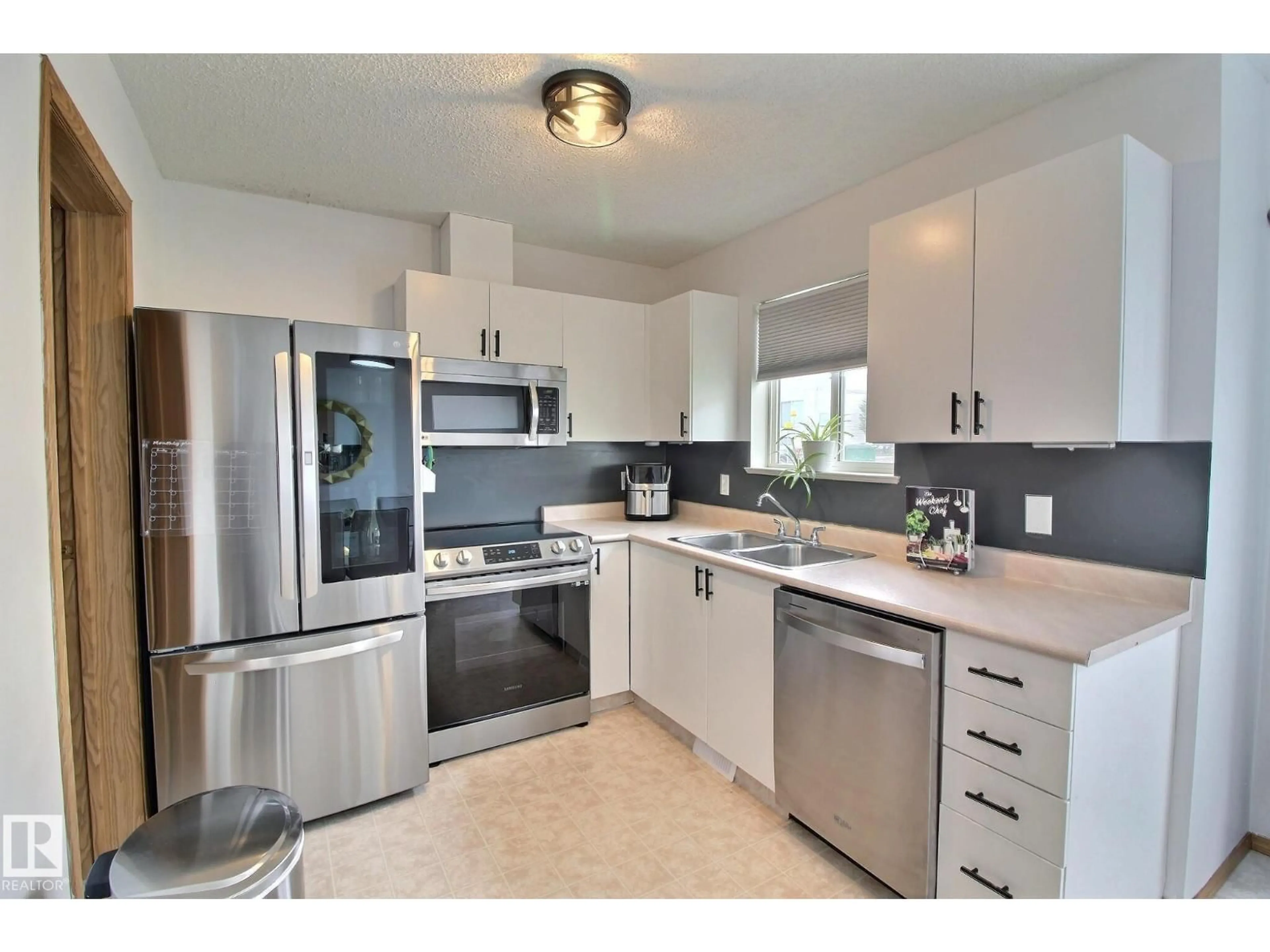 Unknown for 701 - 610 KING ST, Spruce Grove Alberta T7Z4J9