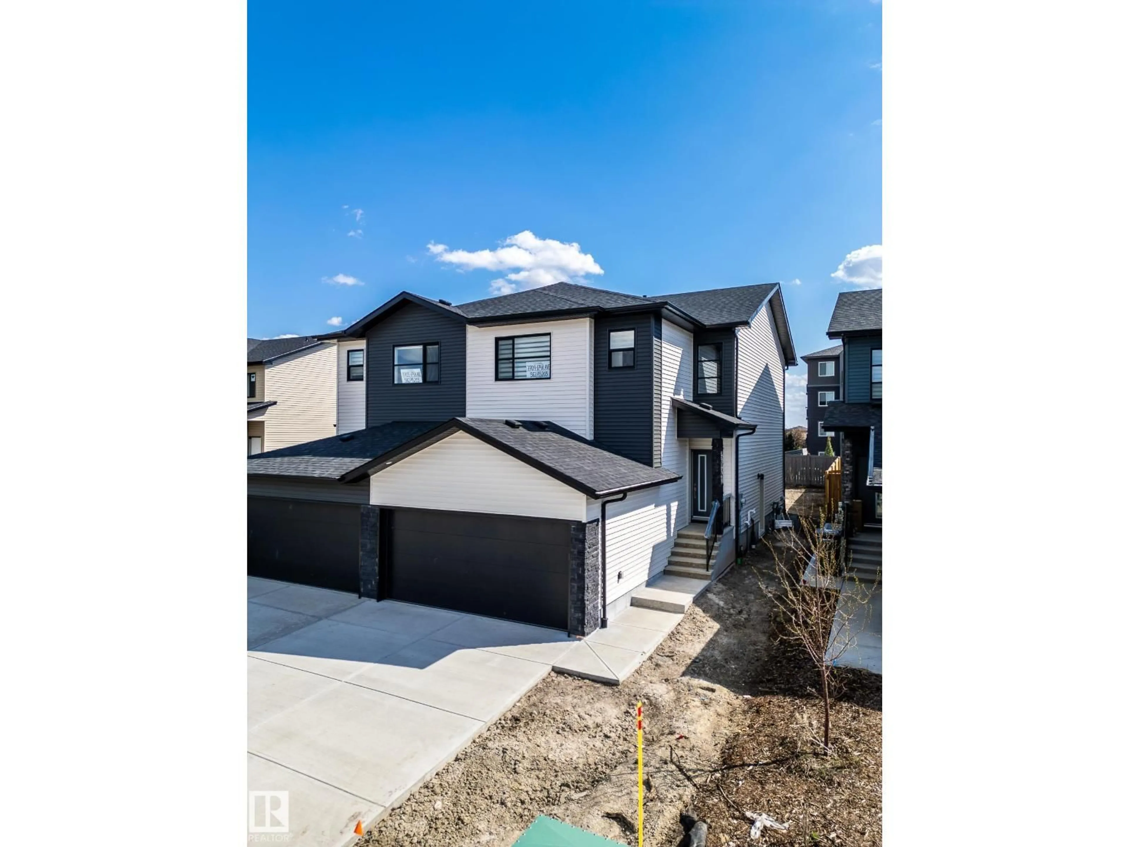 A pic from outside/outdoor area/front of a property/back of a property/a pic from drone, street for 7705 174A AV, Edmonton Alberta T5Z0W5