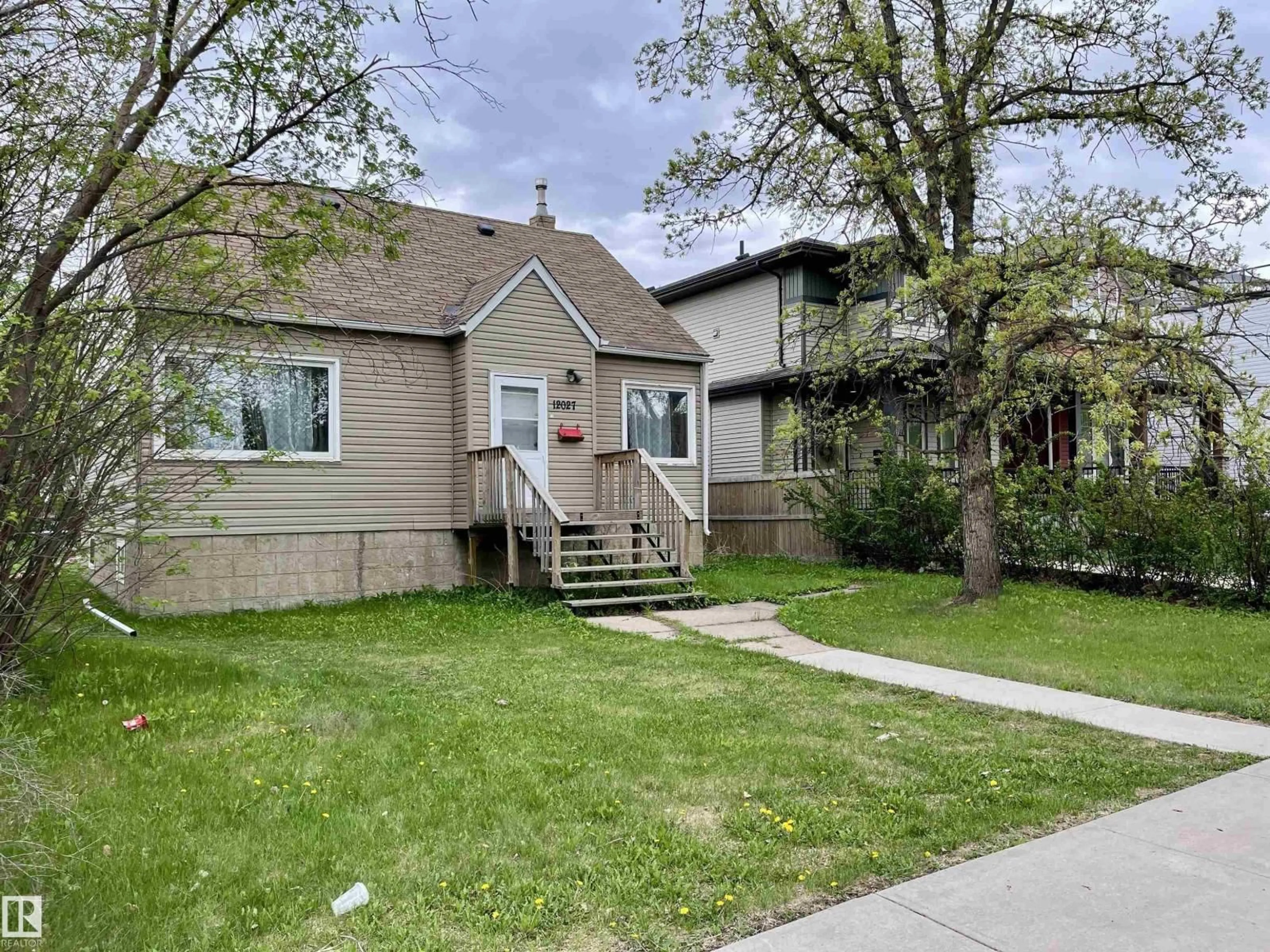 Unknown for 12027 124 ST, Edmonton Alberta T5L0M8