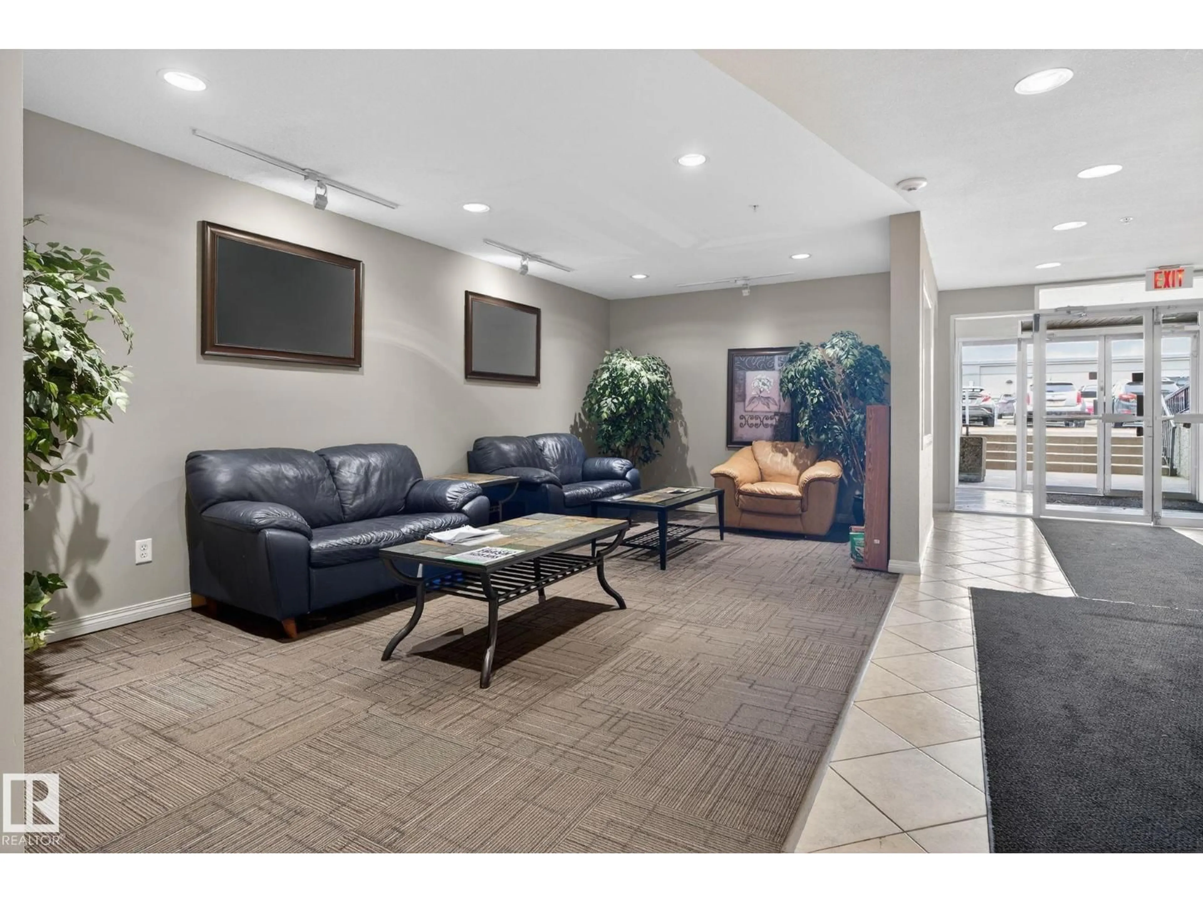 Lobby for 423 2430 GUARDIAN RD NW, Edmonton Alberta T5T6X9