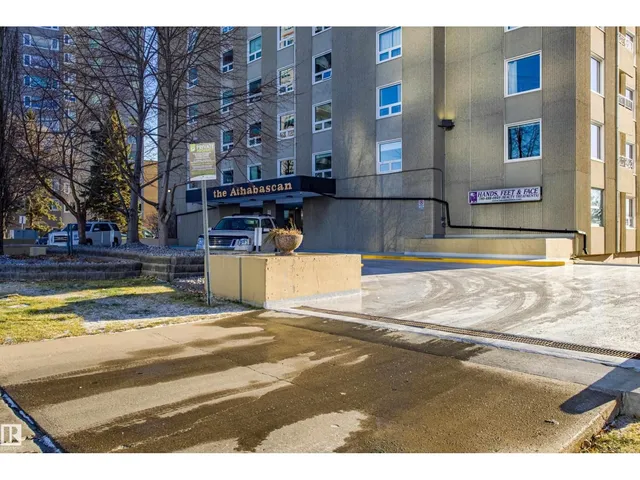 1703 JASPER AV NW, Edmonton 2