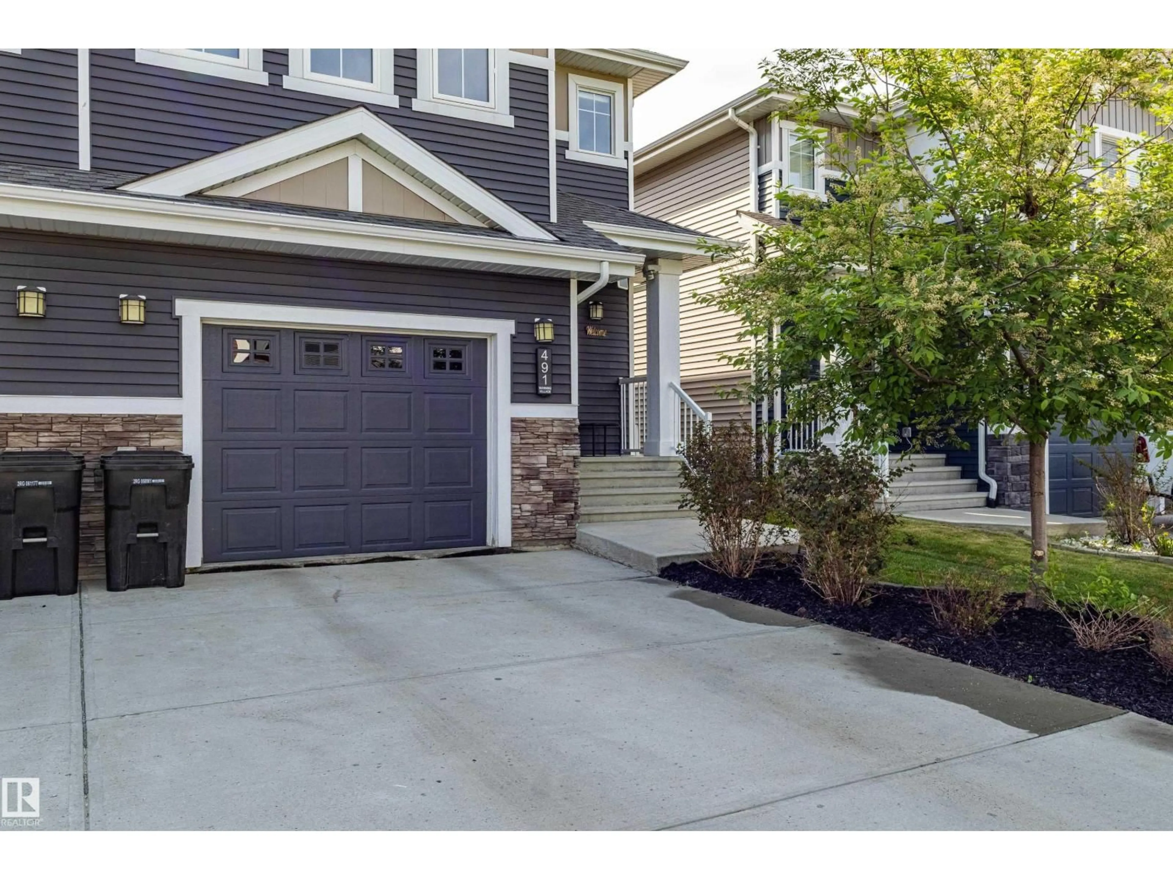 Unknown for 491 EBBERS WY, Edmonton Alberta T5Y3T7
