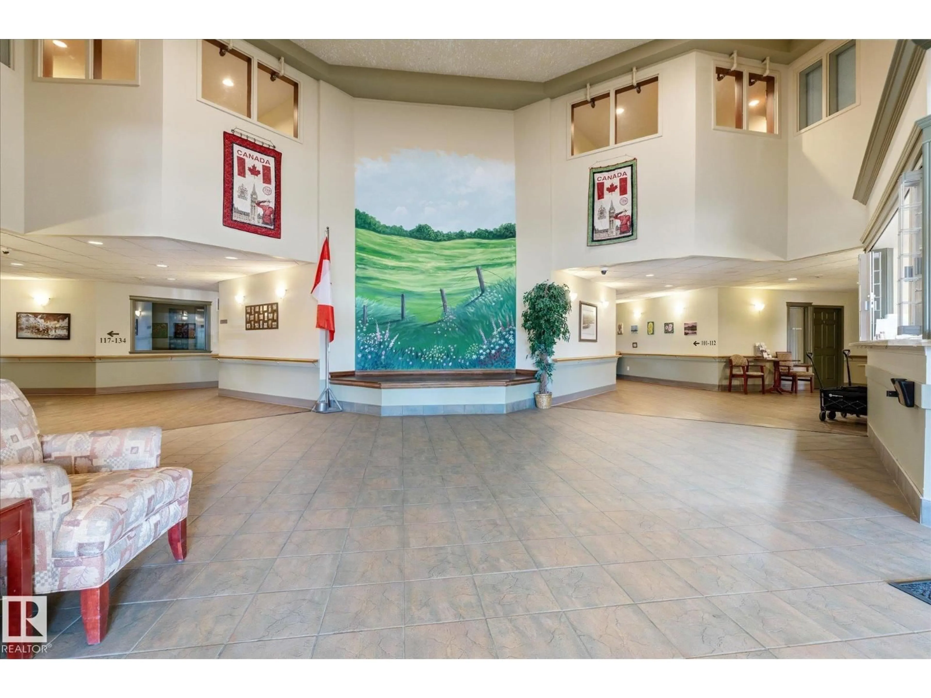 Lobby for 8820 - 230 SOUTHFORT DR, Fort Saskatchewan Alberta T8L4R6