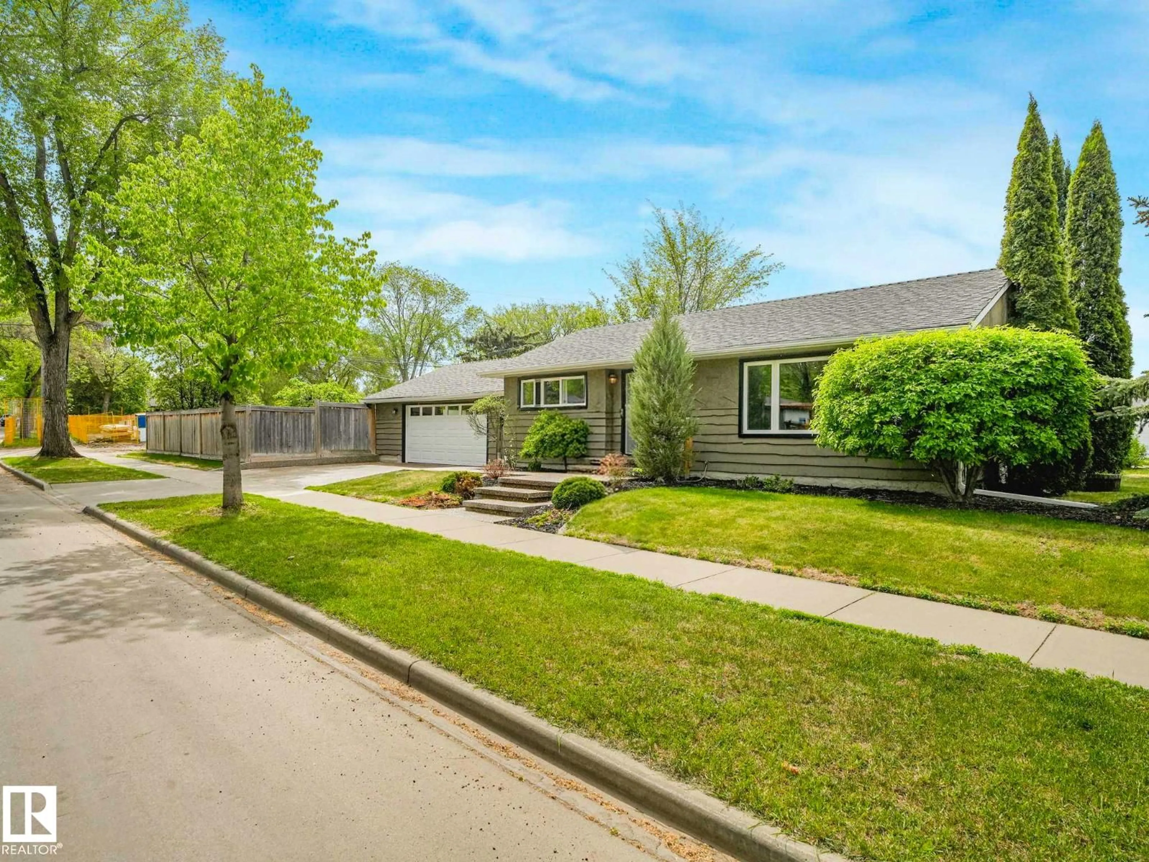 A pic from outside/outdoor area/front of a property/back of a property/a pic from drone, street for 8311 96 AV NW, Edmonton Alberta T6C2A9