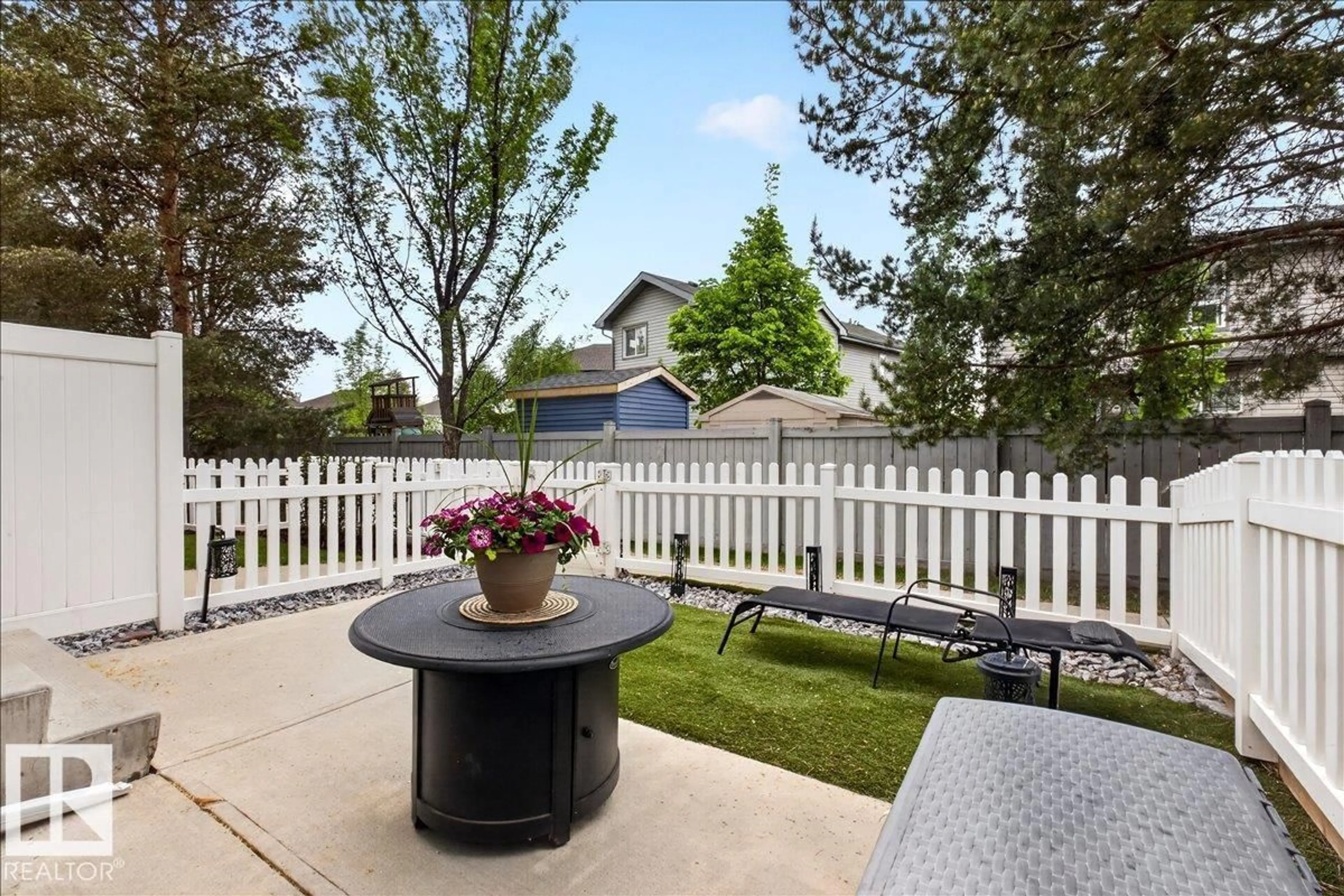 Patio, street for #66 - 5604 199 ST, Edmonton Alberta T6M2Z9