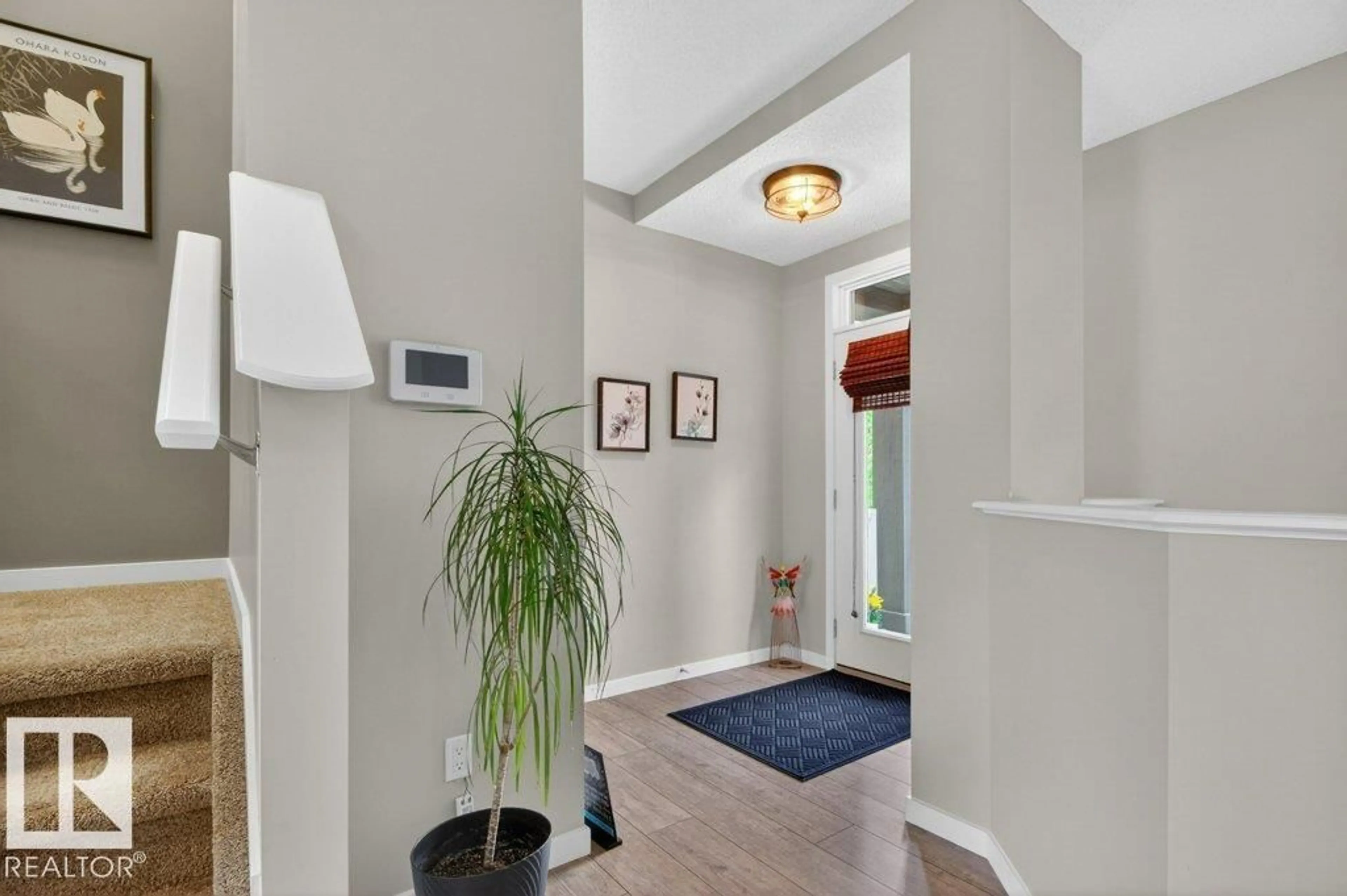 Indoor entryway for 4237 PROWSE WY, Edmonton Alberta T6W3A6