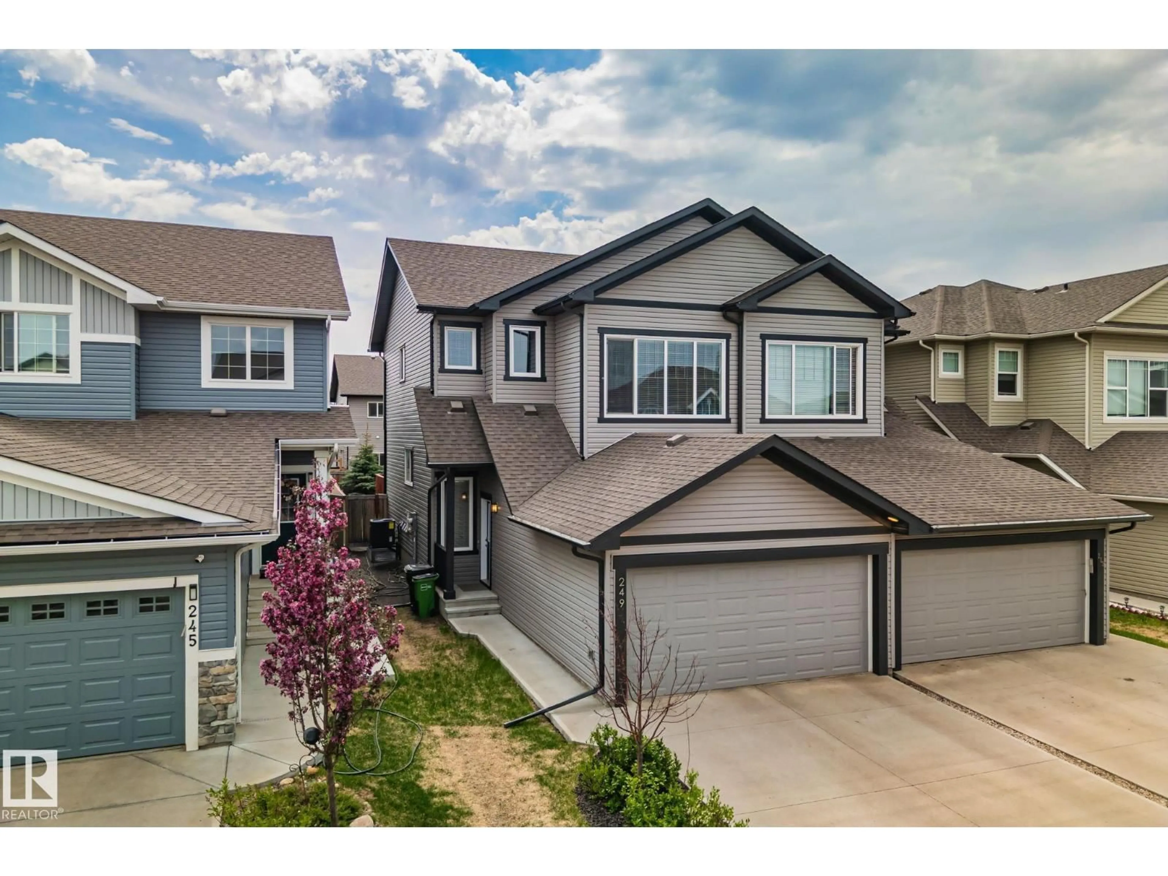 Unknown for 249 39A AV AV, Edmonton Alberta T6T2K3