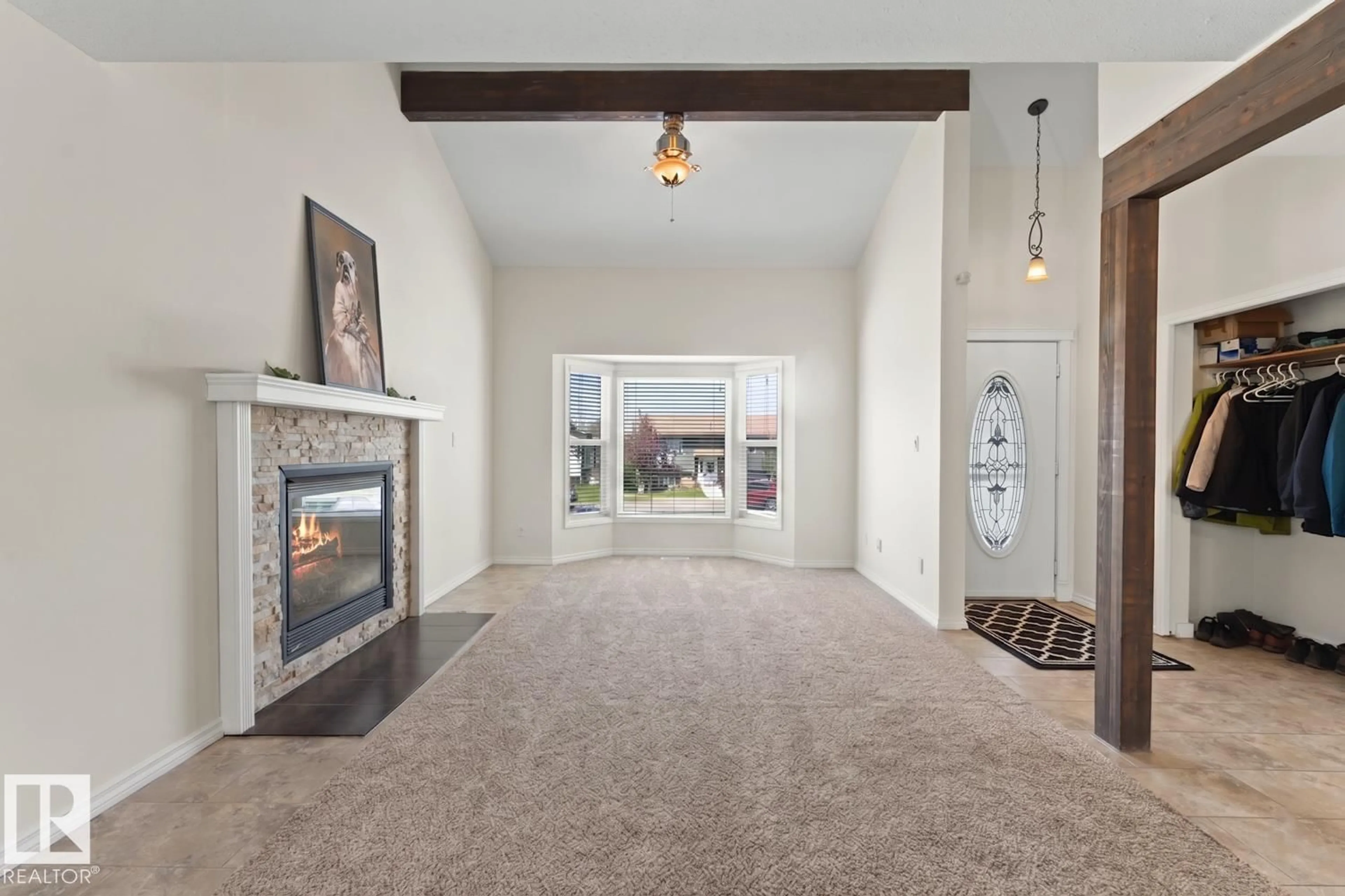 Indoor entryway for 5003 43 ST, Cold Lake Alberta T9M2A1