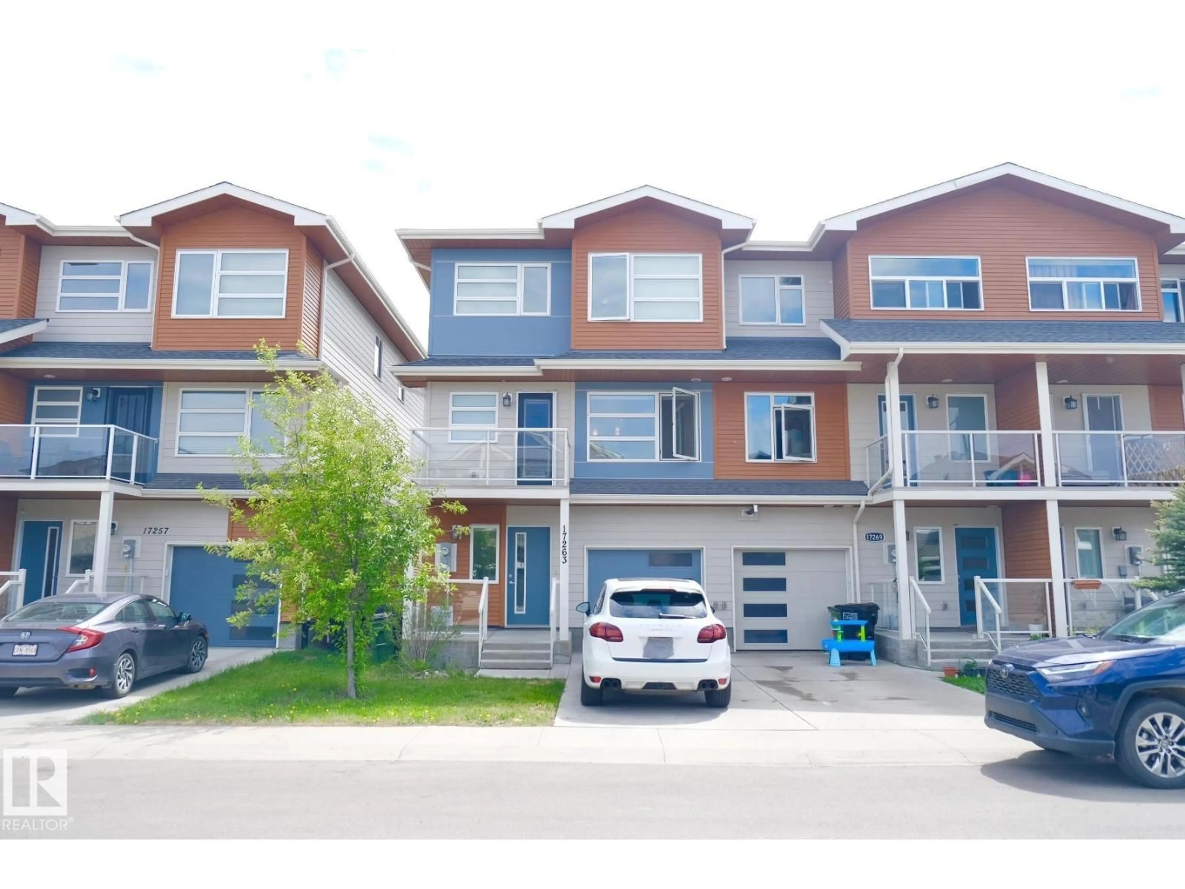 Unknown for SW - 17263 9 AV, Edmonton Alberta T6W3V4