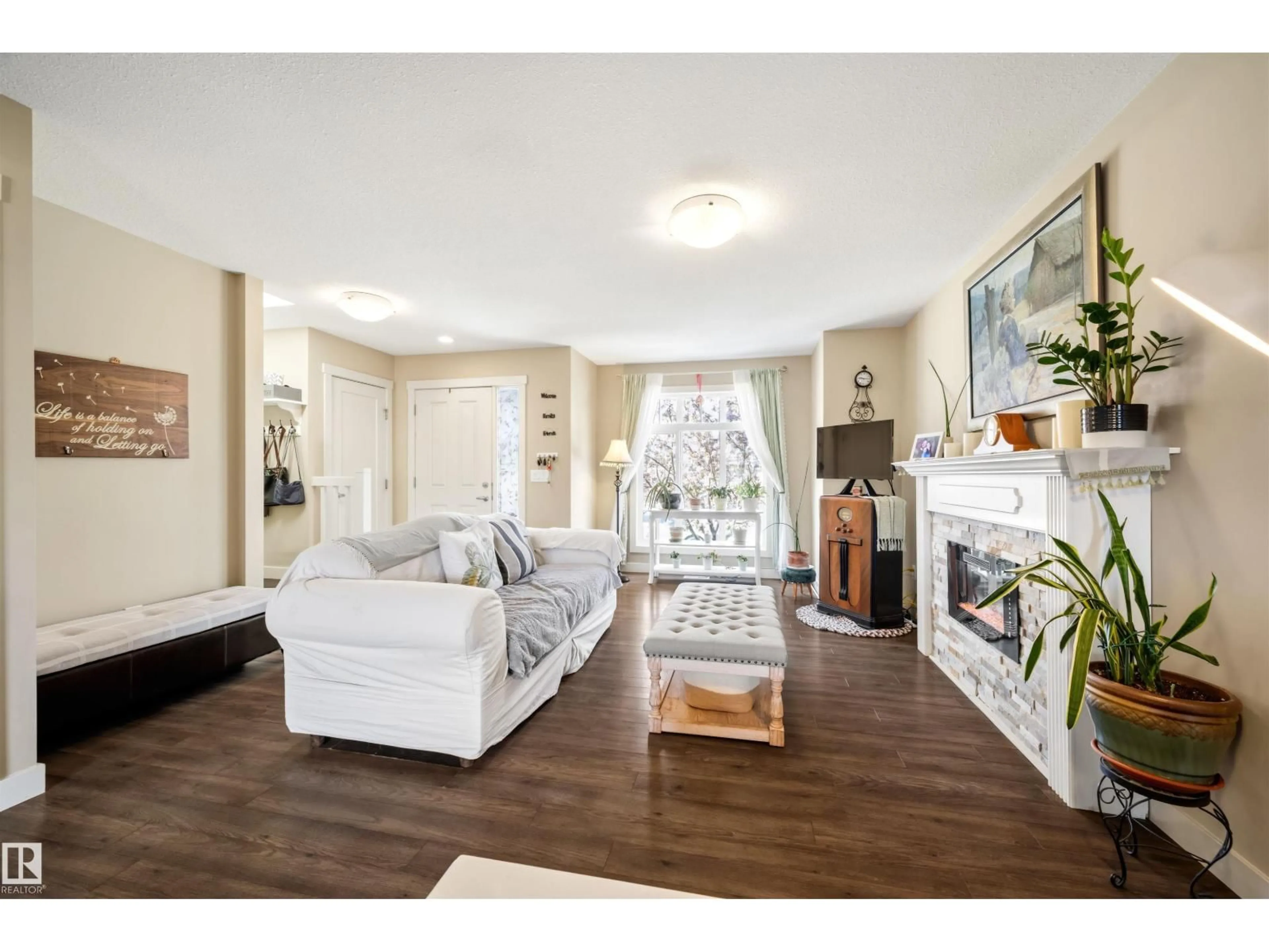 Living room with furniture, unknown for SW - 4478 ANNETT CM, Edmonton Alberta T6W2V7