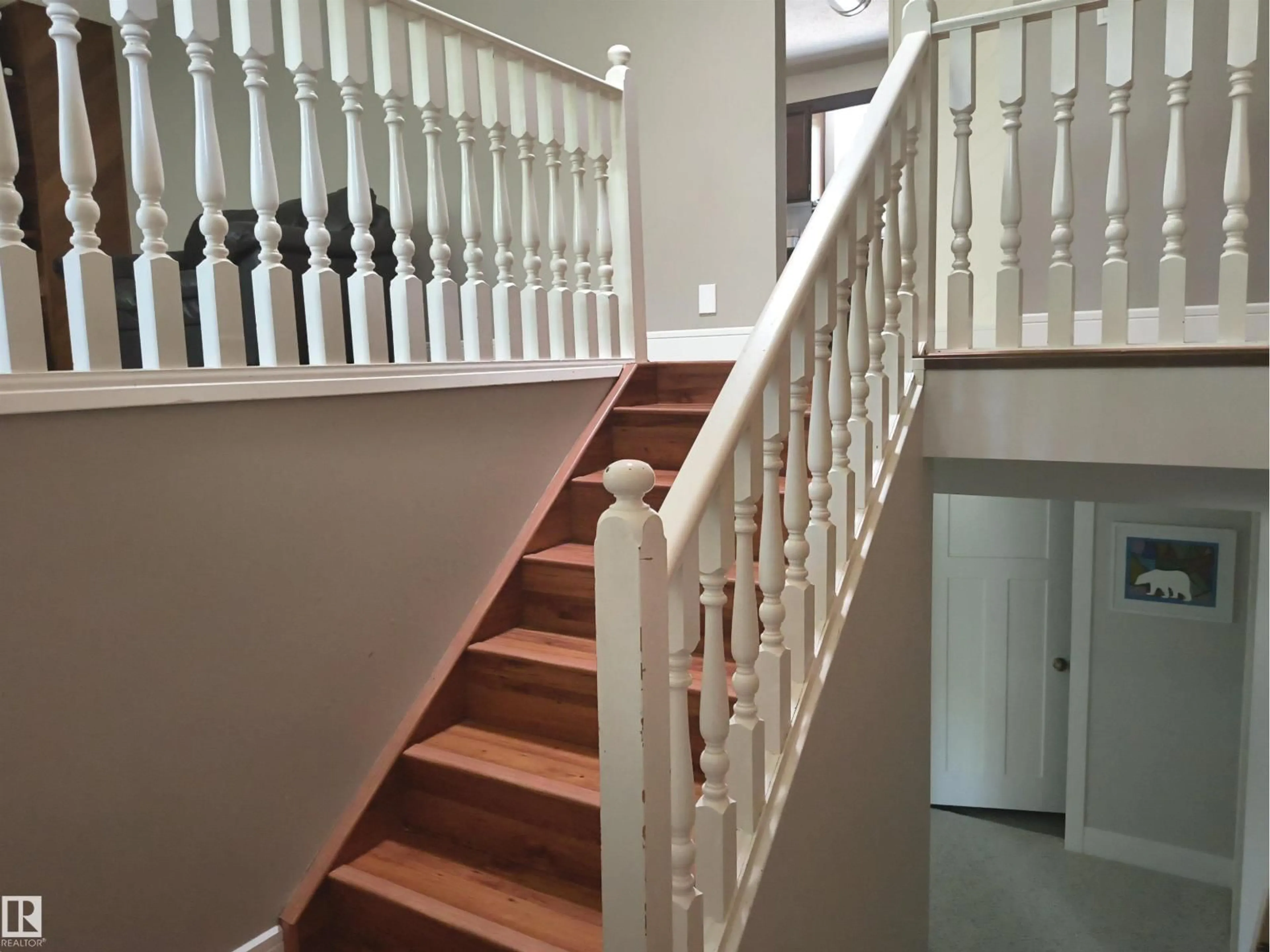 Stairs for 1 - 49321 RANGE ROAD 72, Rural Brazeau County Alberta T7A2A2