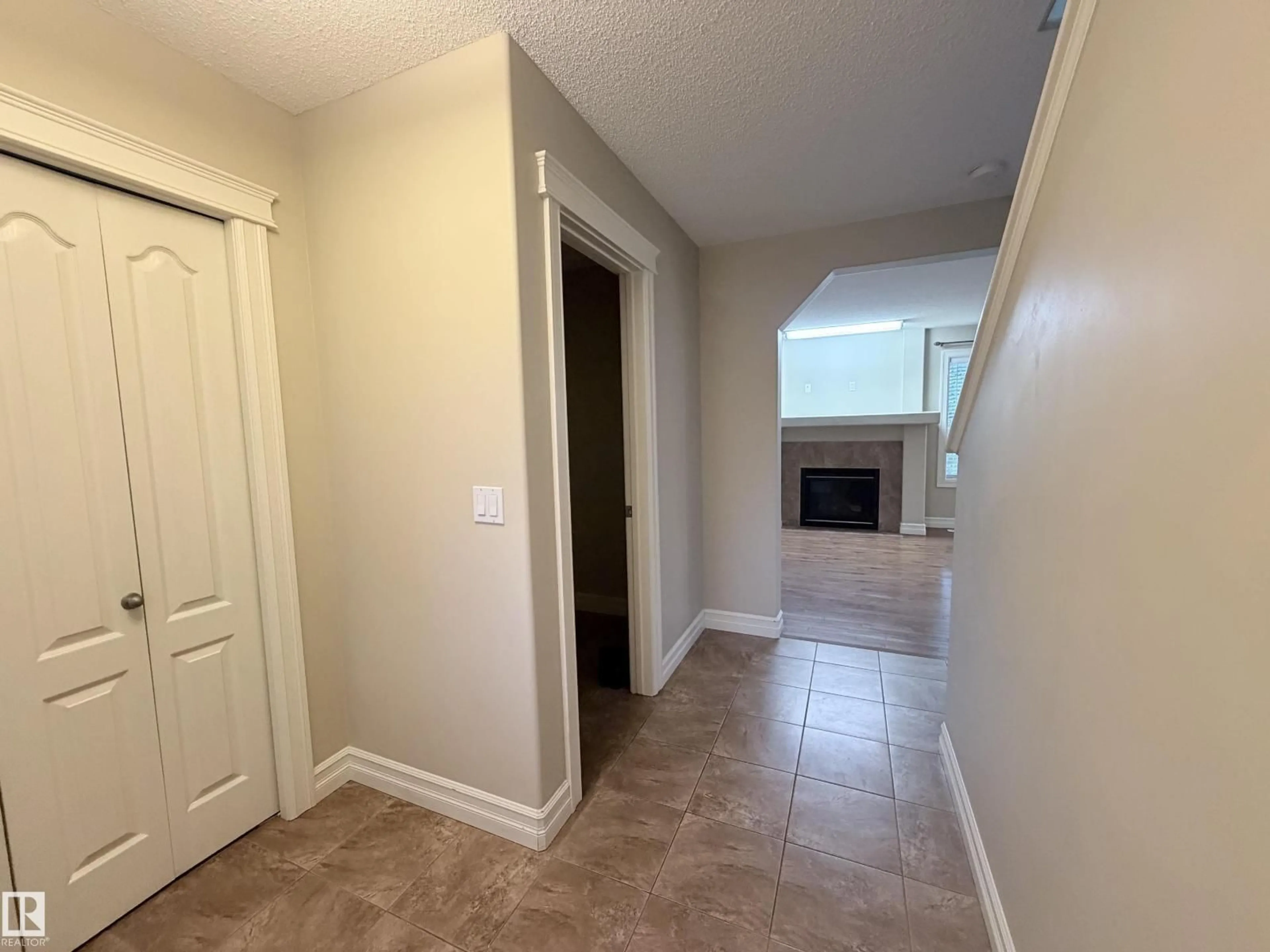 A pic of a room for 3027 26 AV, Edmonton Alberta T6T0H6