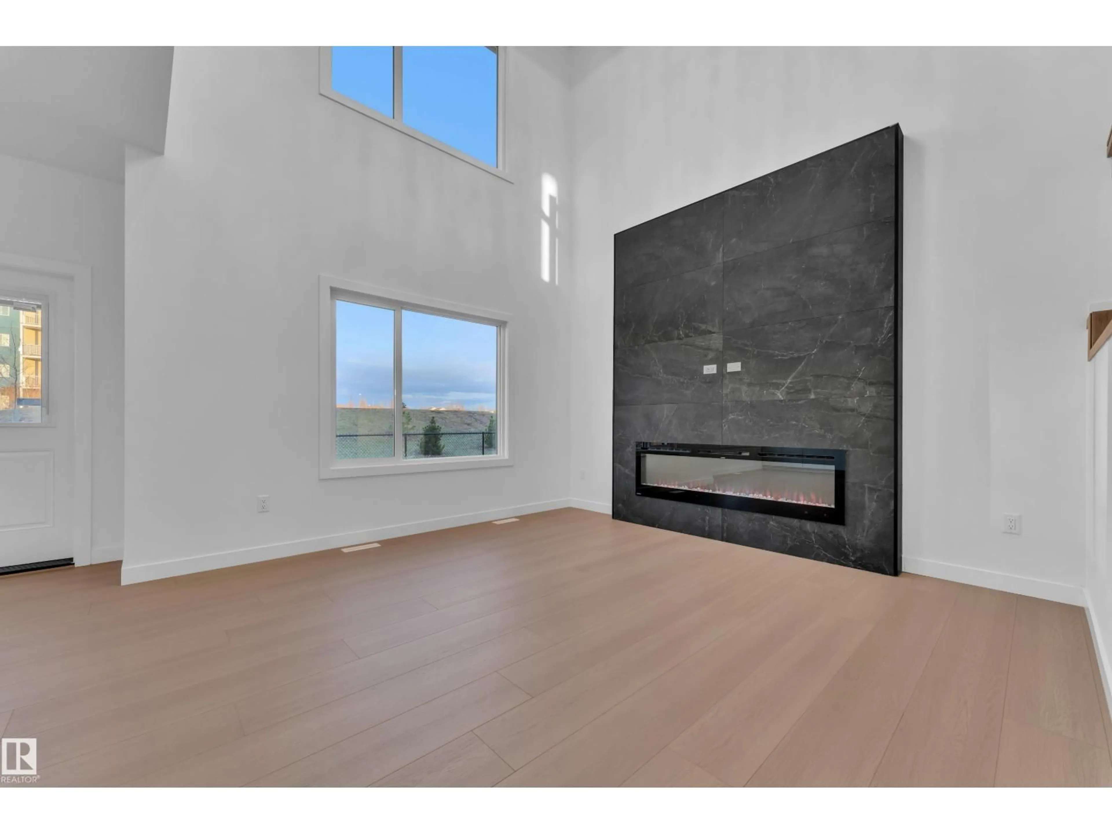 A pic of a room for NW - 2824 194 ST, Edmonton Alberta T6M3B1