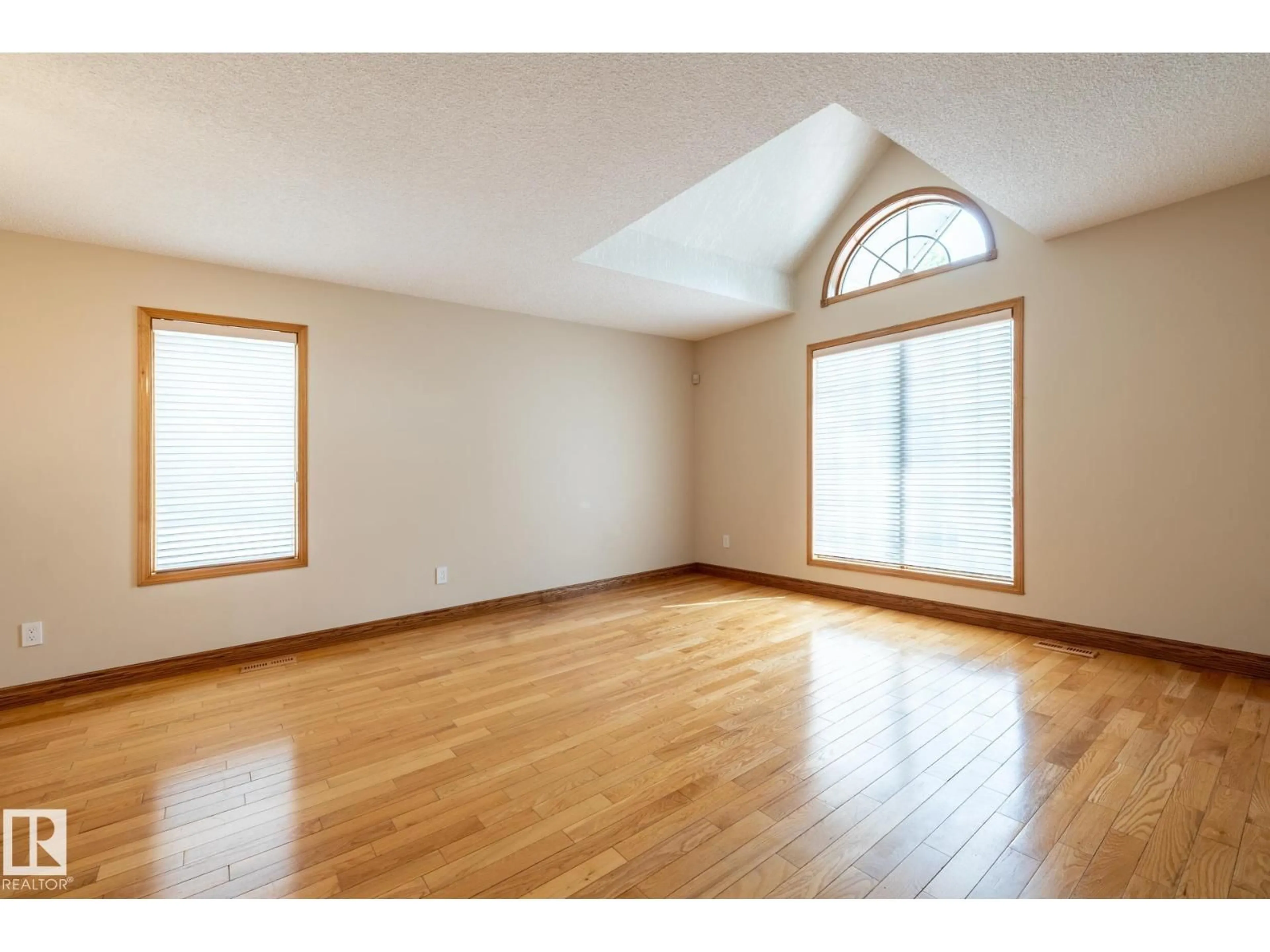 A pic of a room for NW - 4632 151 ST, Edmonton Alberta T6H5N8
