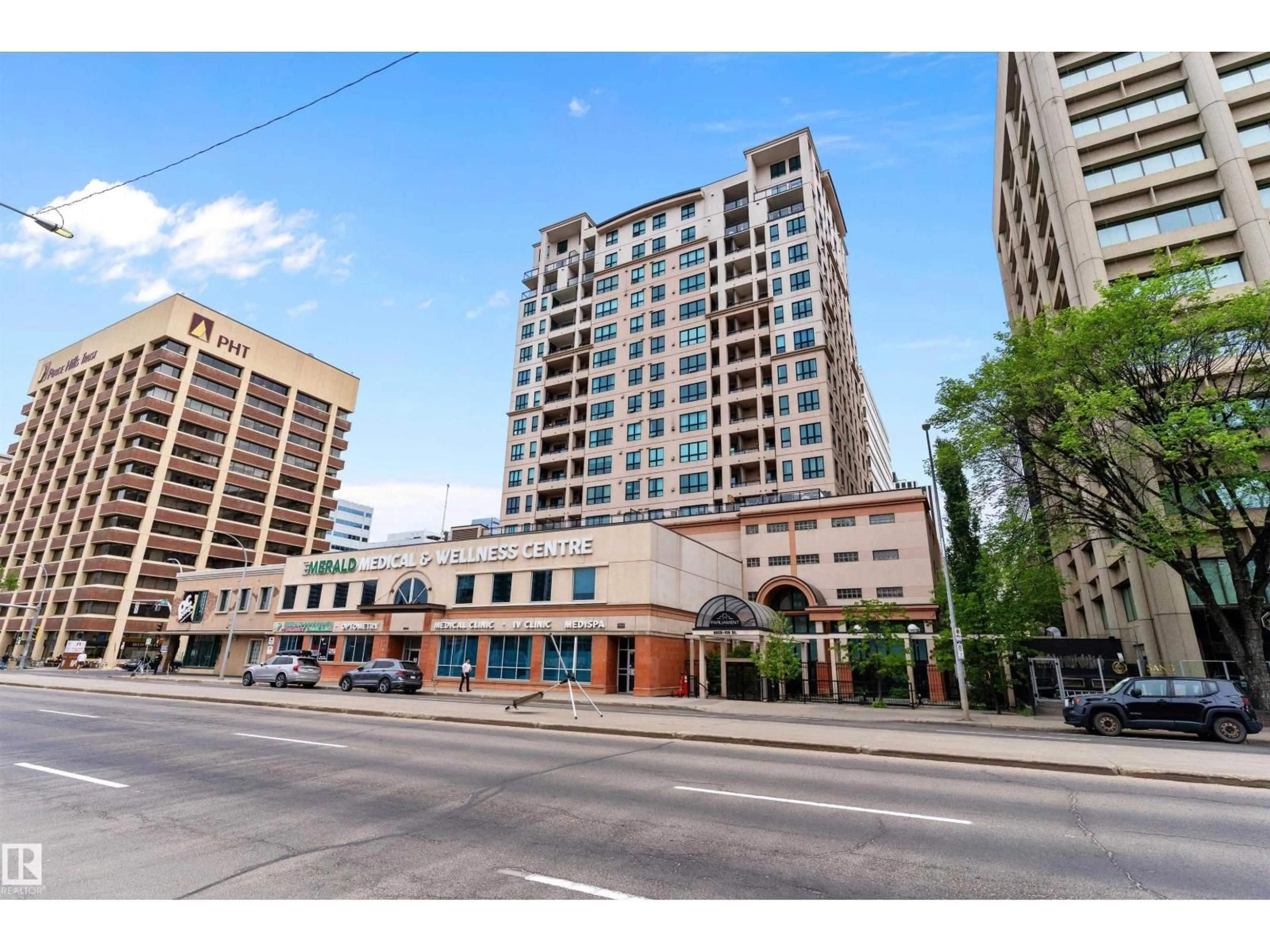 Unknown for 902 - 9939 109 ST, Edmonton Alberta T5K1H6