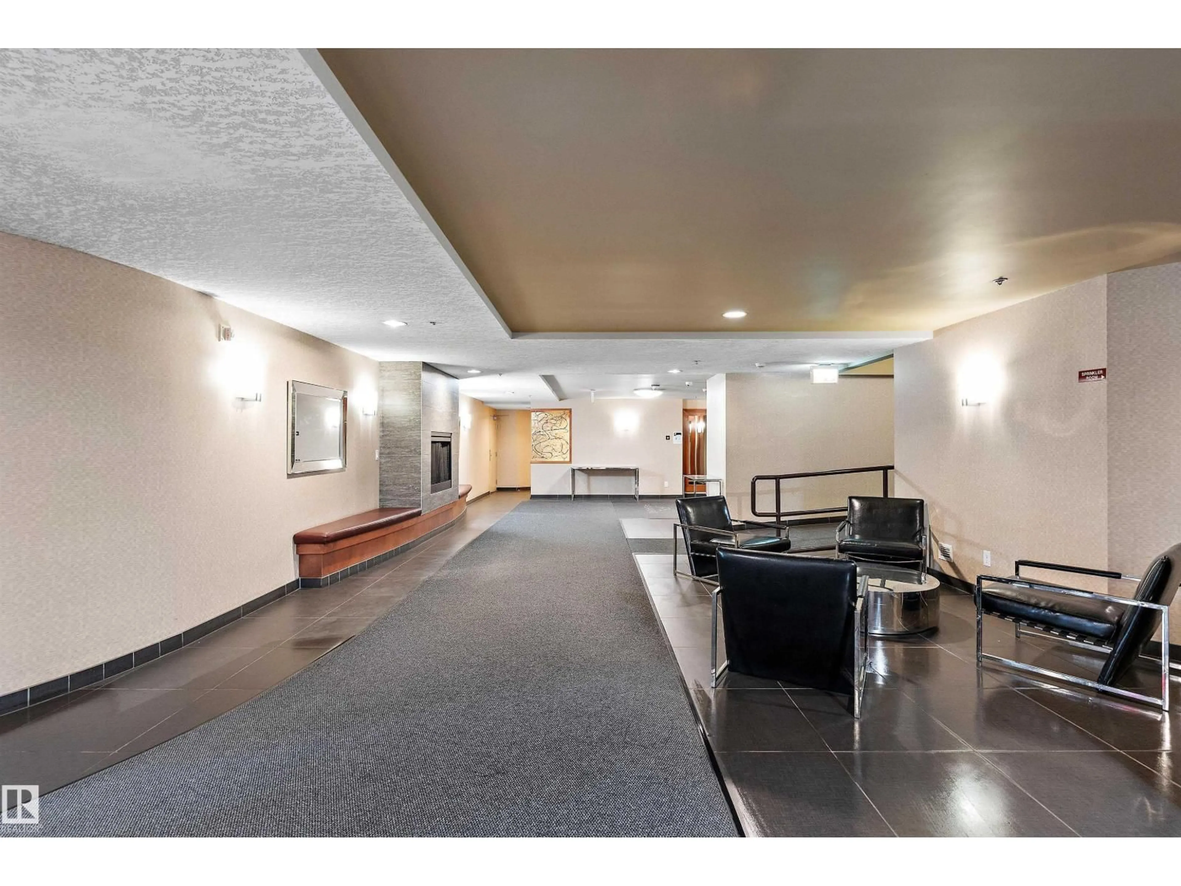 Lobby for 902 - 9939 109 ST, Edmonton Alberta T5K1H6