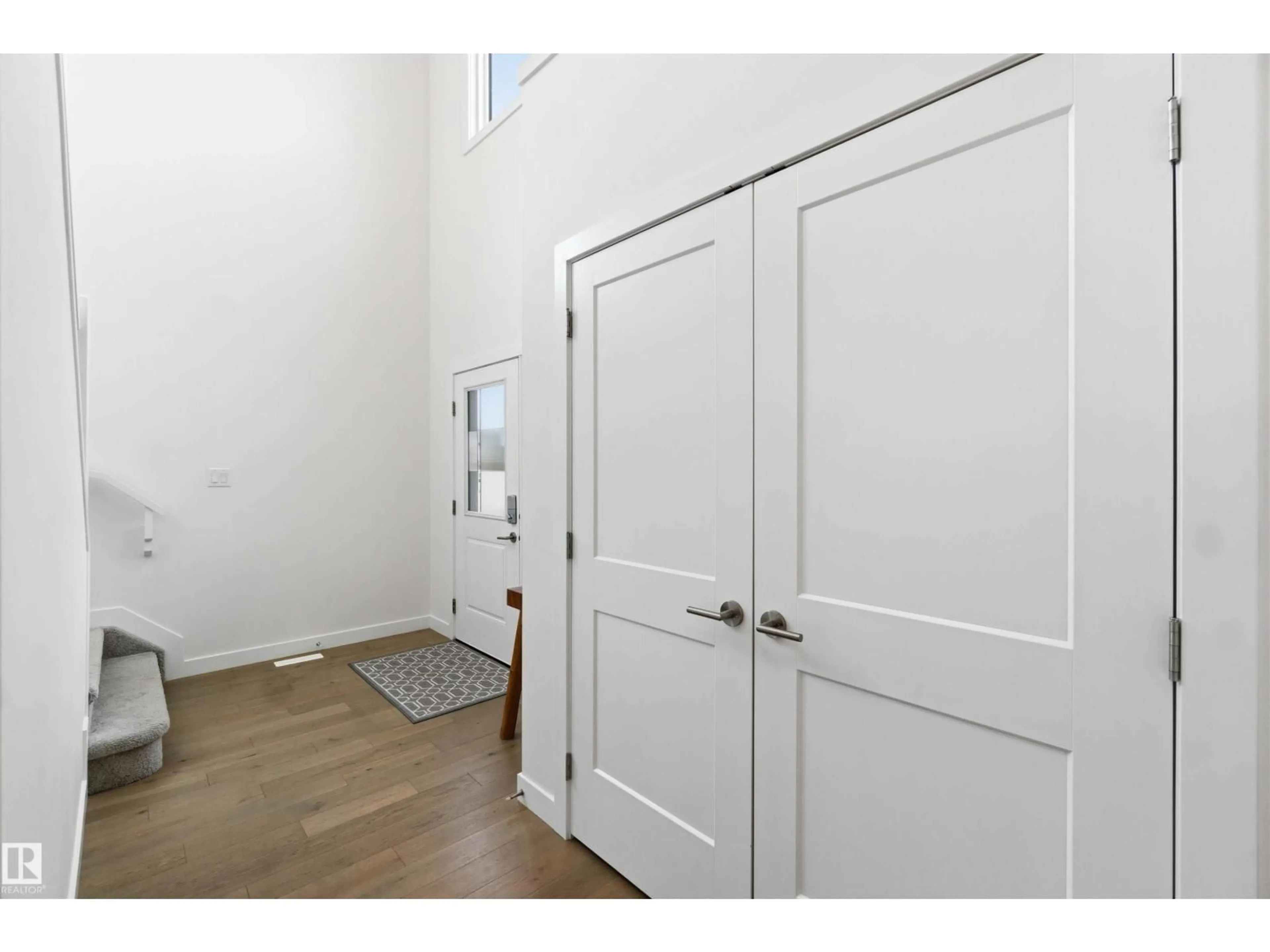 Indoor entryway for 31 ELLICE BN, Fort Saskatchewan Alberta T8L0T8