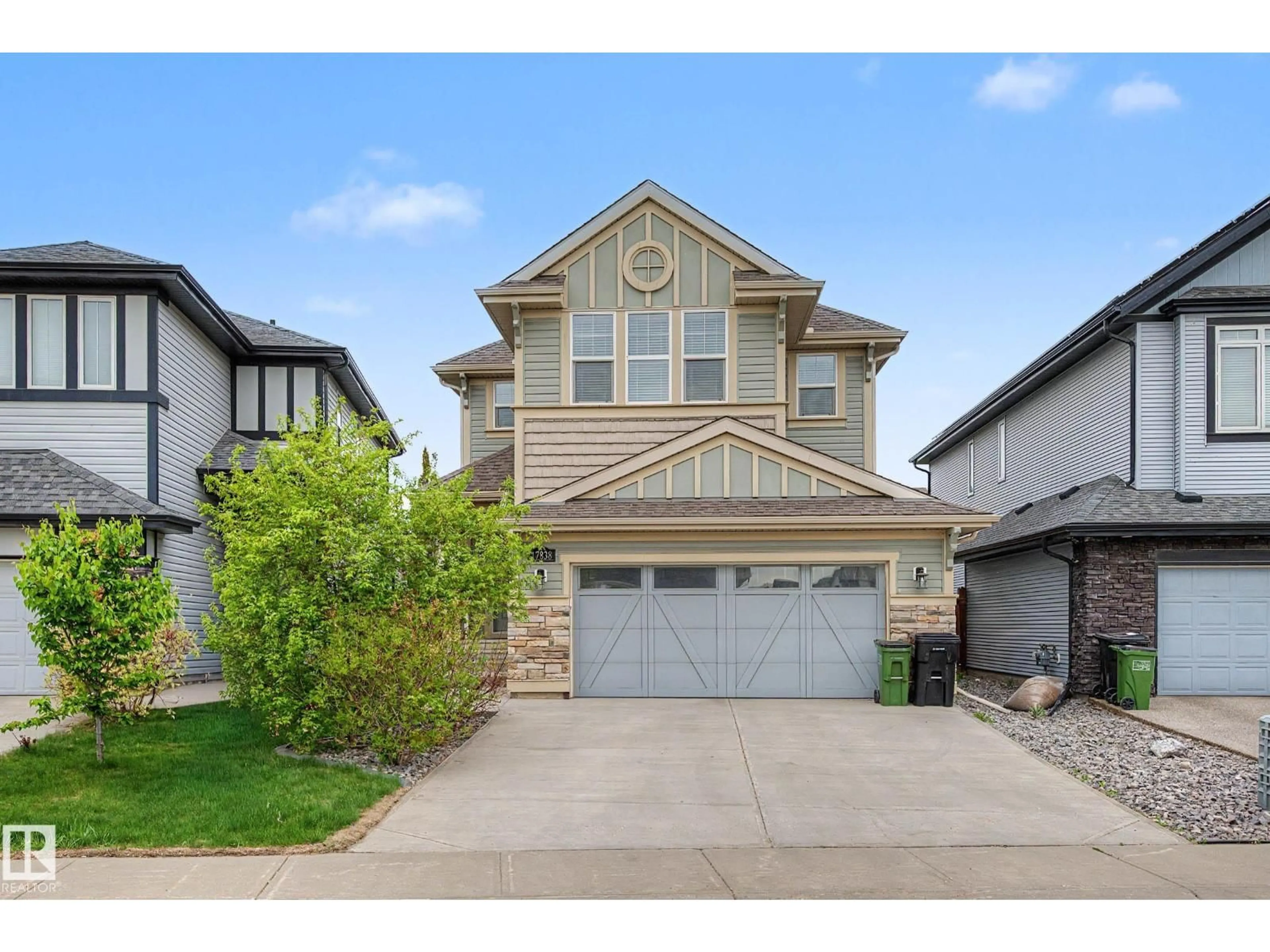 Home with vinyl exterior material, street for NW - 17838 60A ST, Edmonton Alberta T5Y3T2