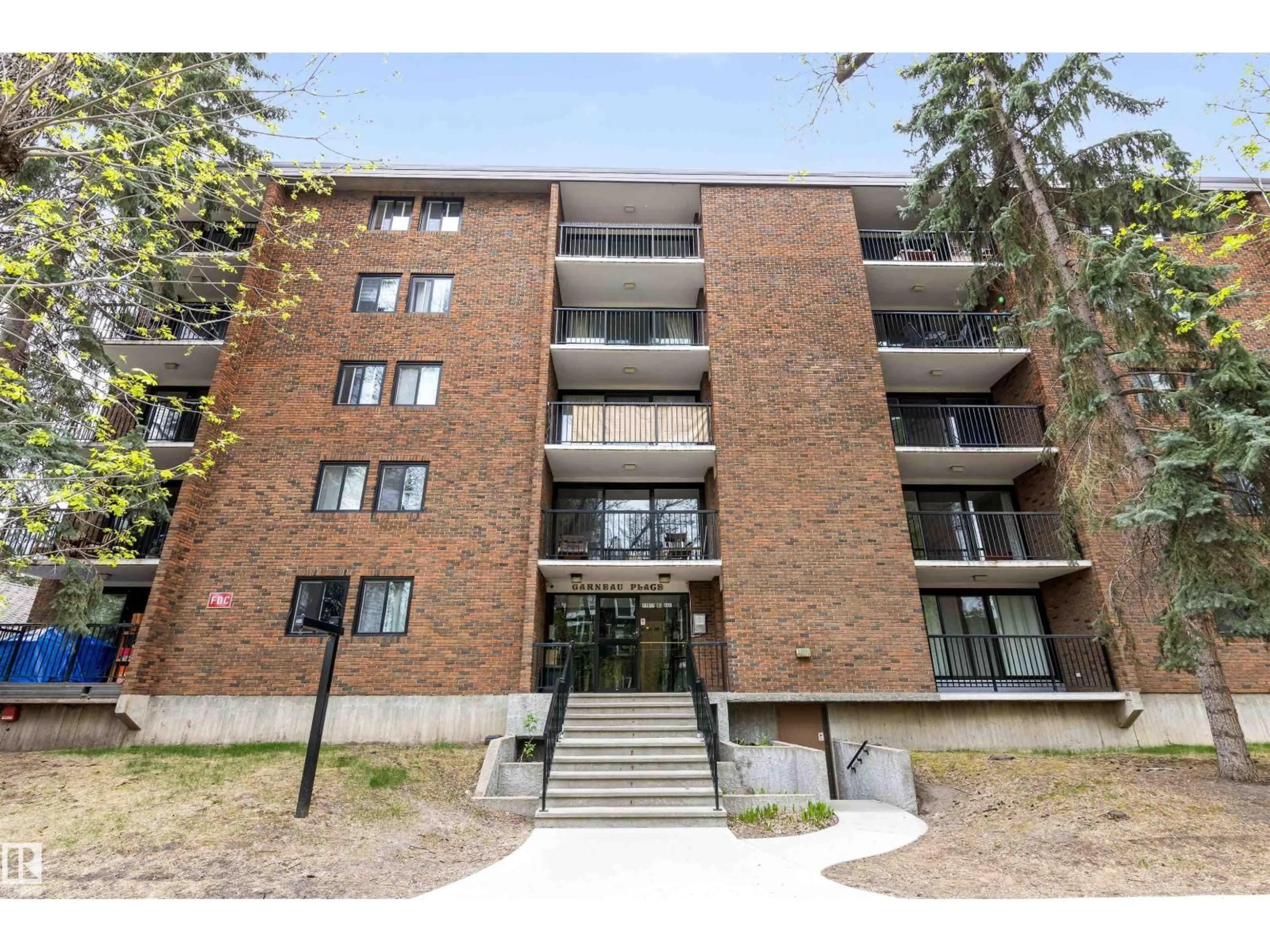 Unknown for #206 - 11011 86 AV, Edmonton Alberta T6G0X1