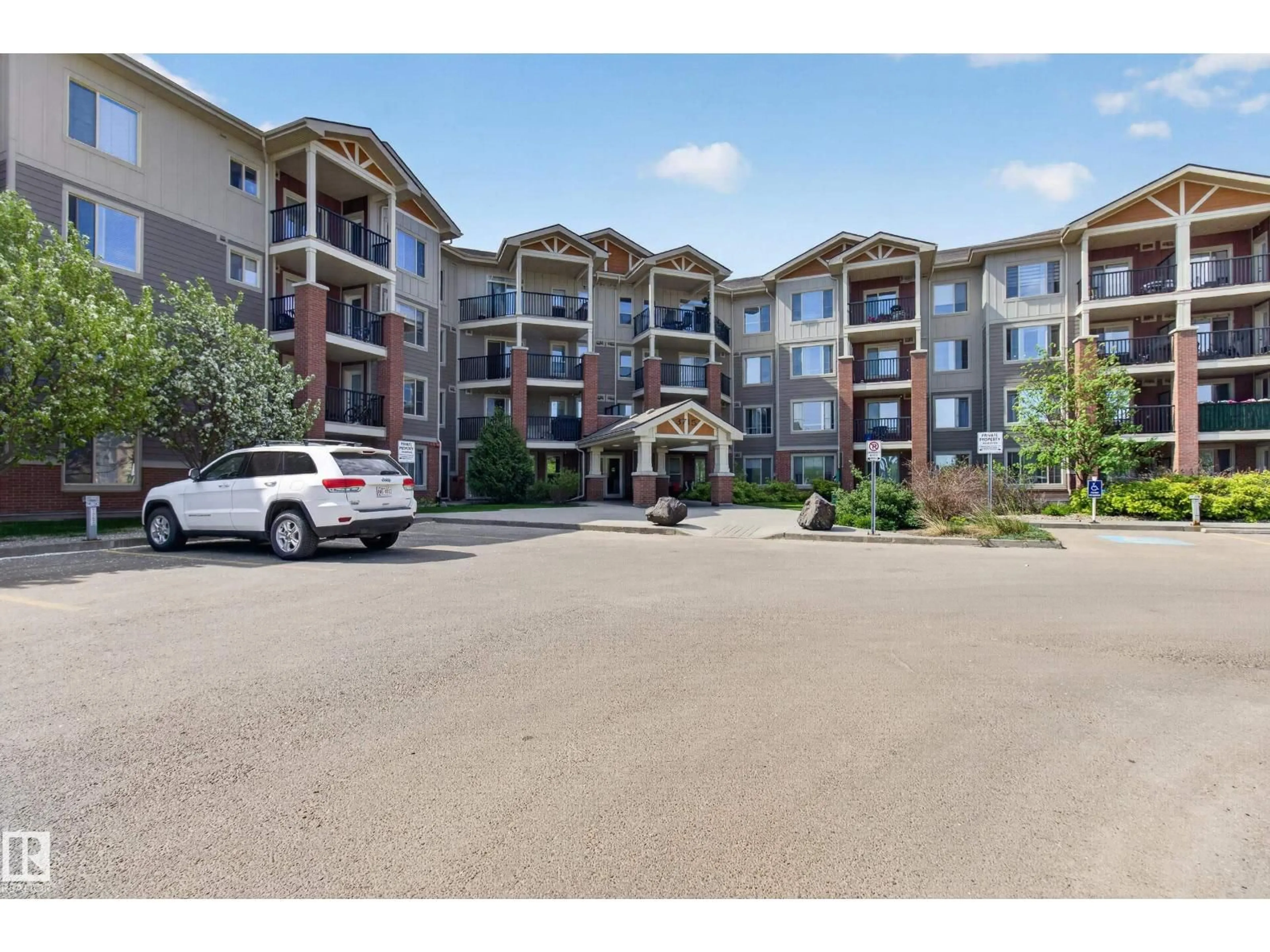 A pic from outside/outdoor area/front of a property/back of a property/a pic from drone, unknown for #302 - 3715 WHITELAW LN, Edmonton Alberta T6W2C3