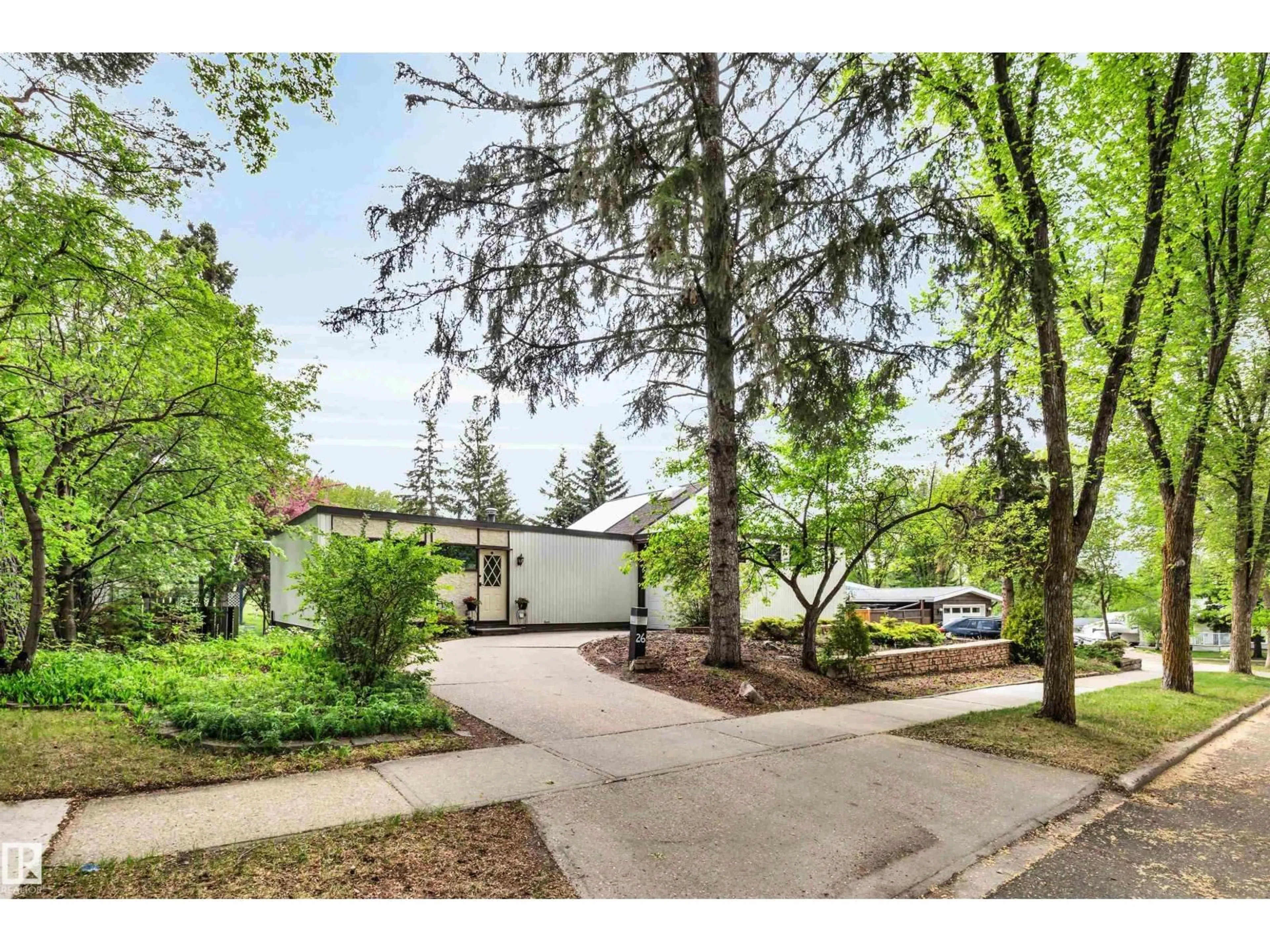 Unknown for 26 SABLE CR, St. Albert Alberta T8N0H1