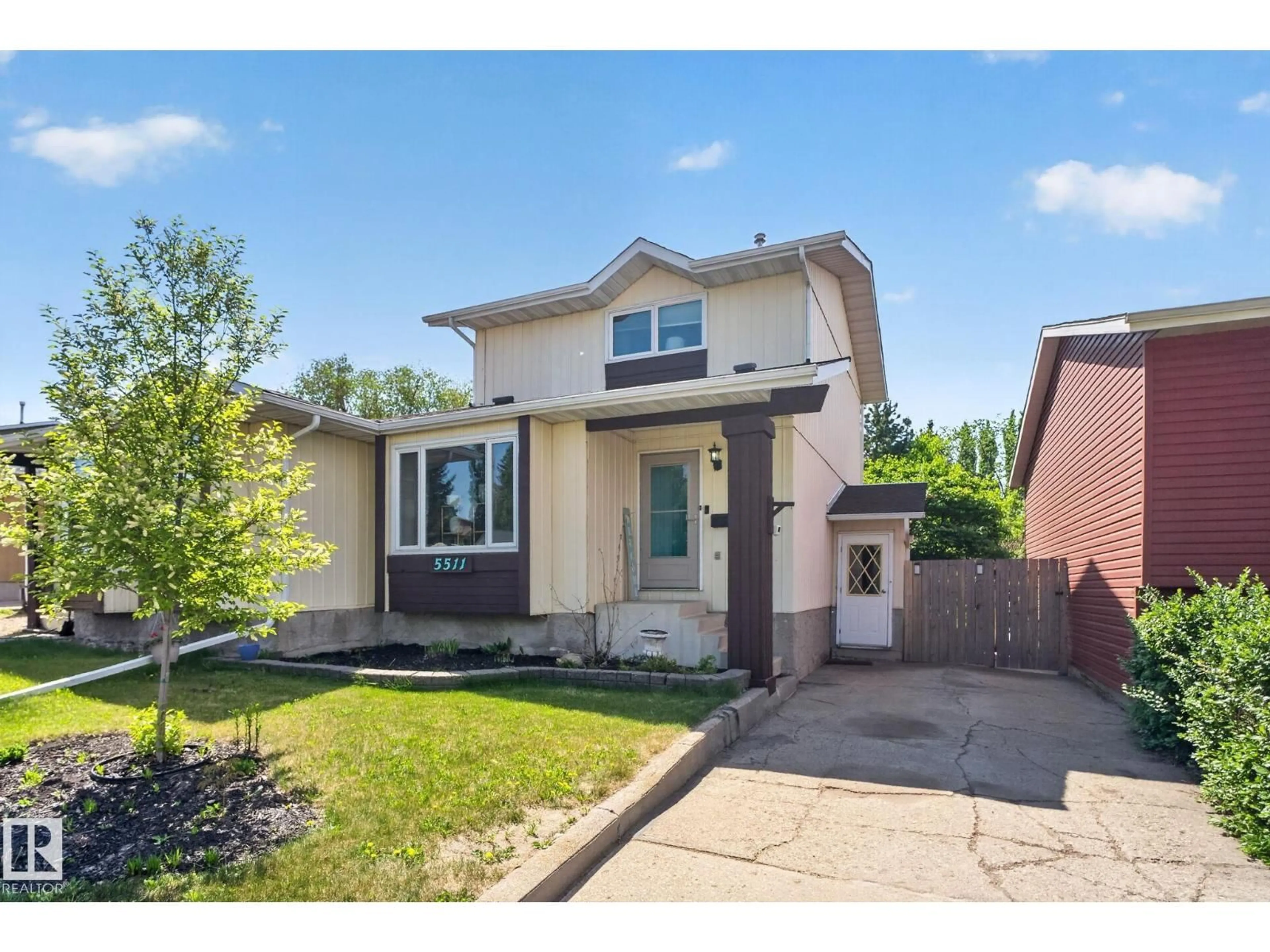 Home with brick exterior material, street for 5511 51 AV, Beaumont Alberta T4X1E2