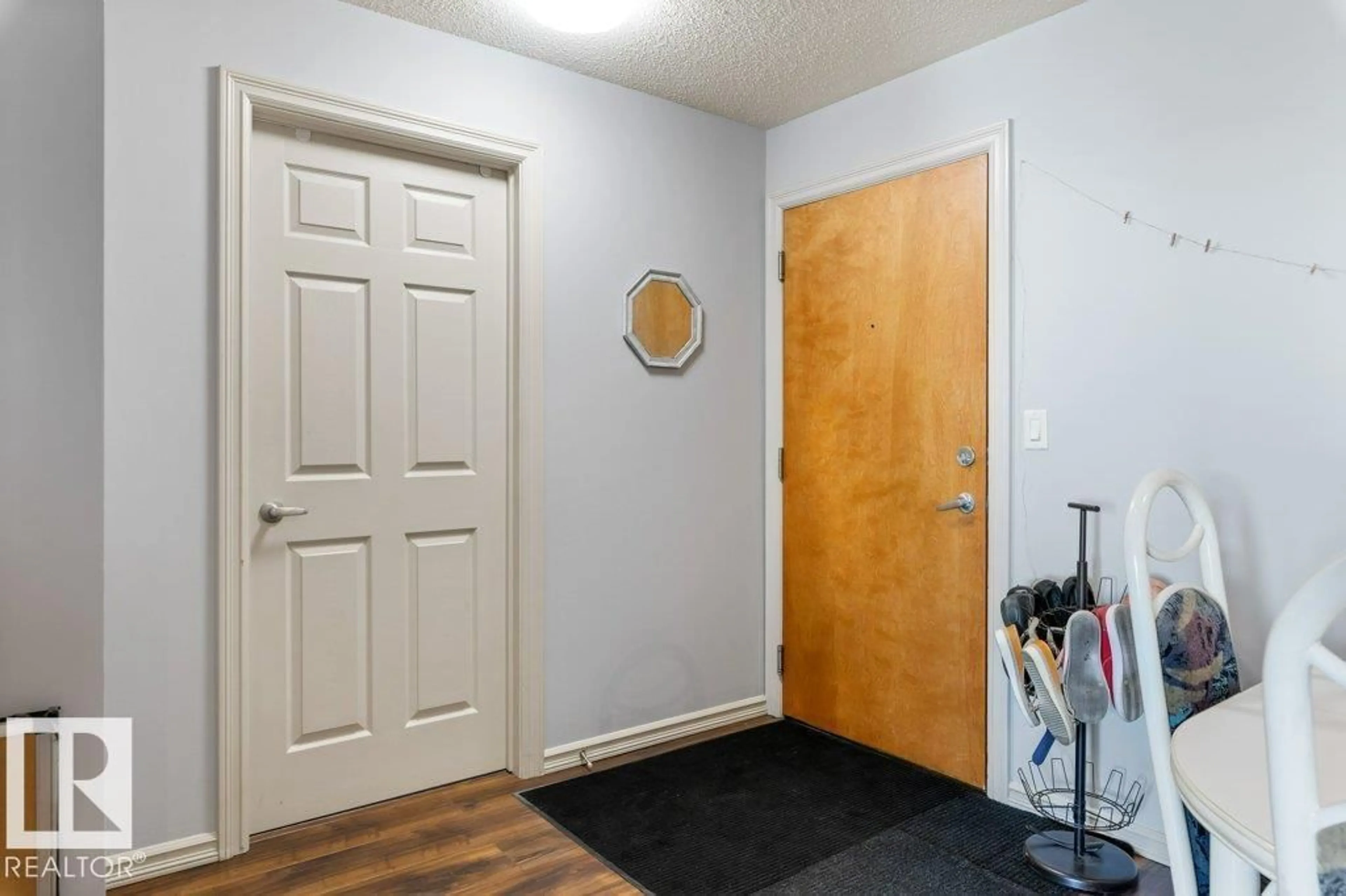 Indoor entryway for #314 - 13710 150 AV, Edmonton Alberta T6V0B2