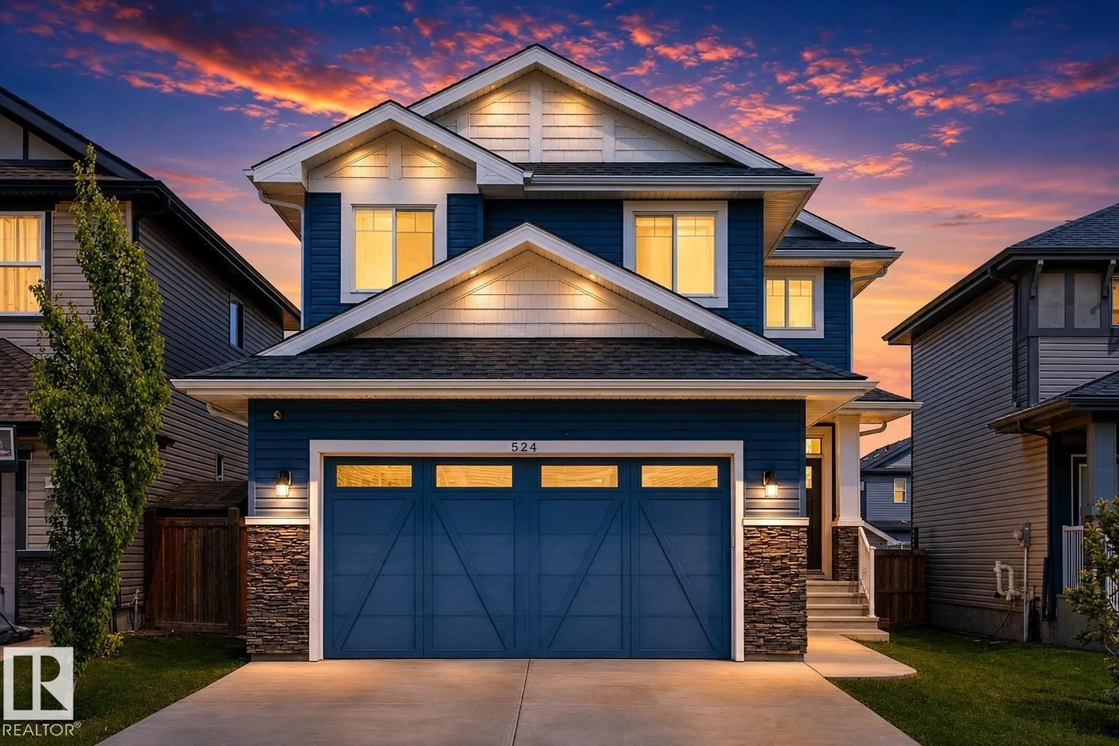 Home with vinyl exterior material, street for 524 MCDONOUGH WY, Edmonton Alberta T5Y0P3