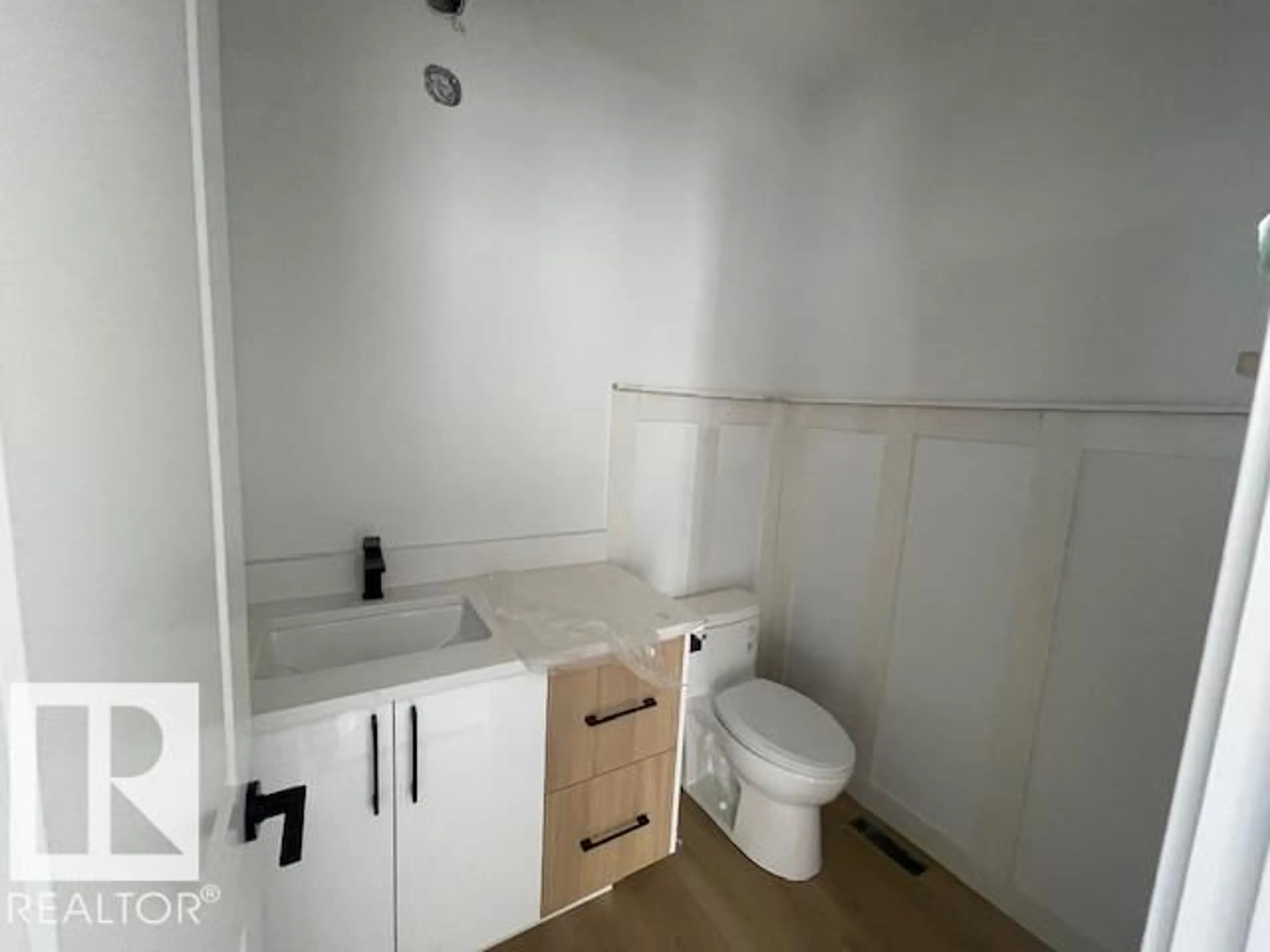 A pic of a room for 165 ELLIOTT WD, Fort Saskatchewan Alberta T8L1V1