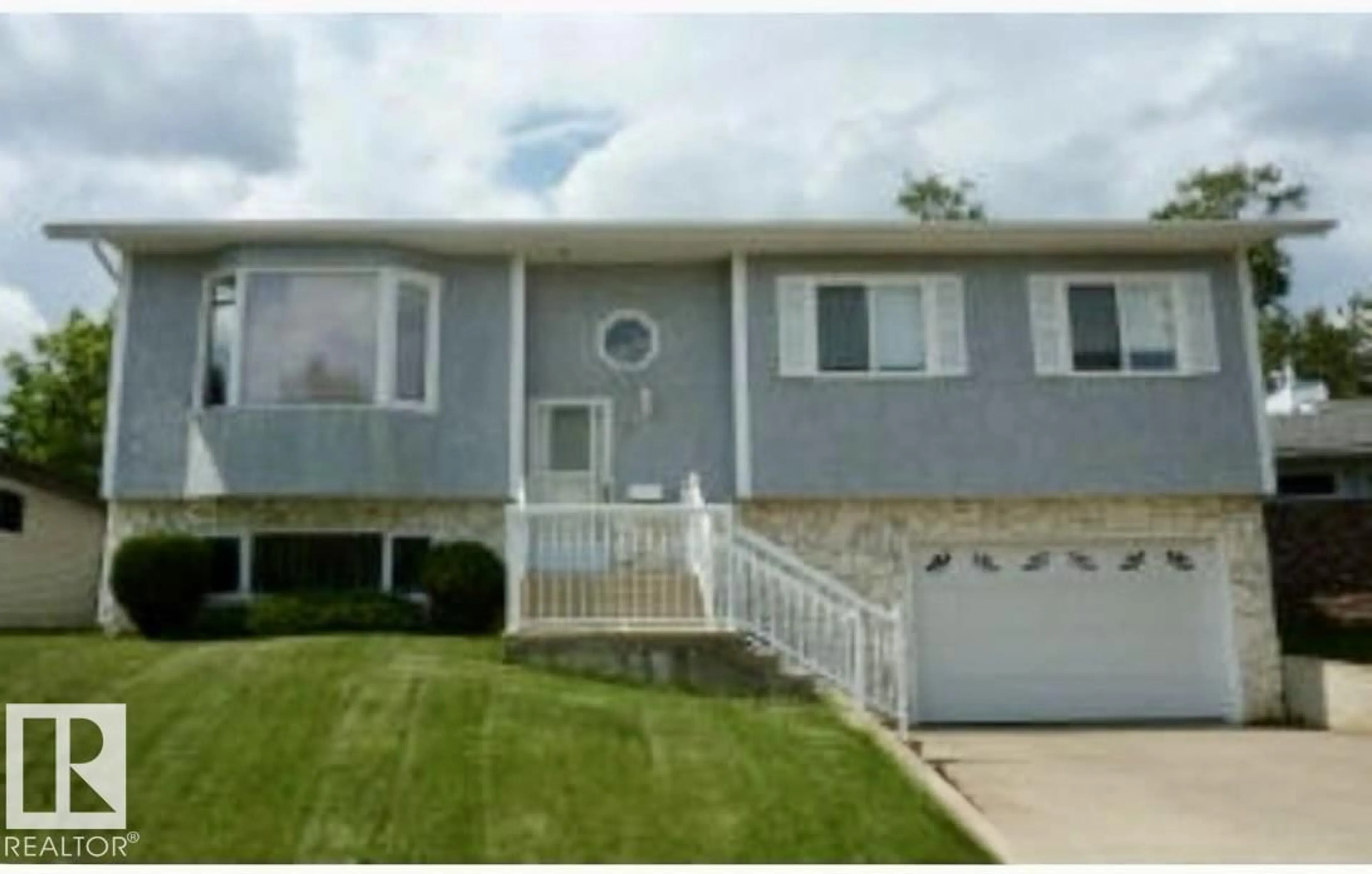 Home with vinyl exterior material, street for 7 FALCON RD, Cold Lake Alberta T9M1M1